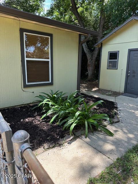 Listing photo id 6 for 211 Annabelle Drive