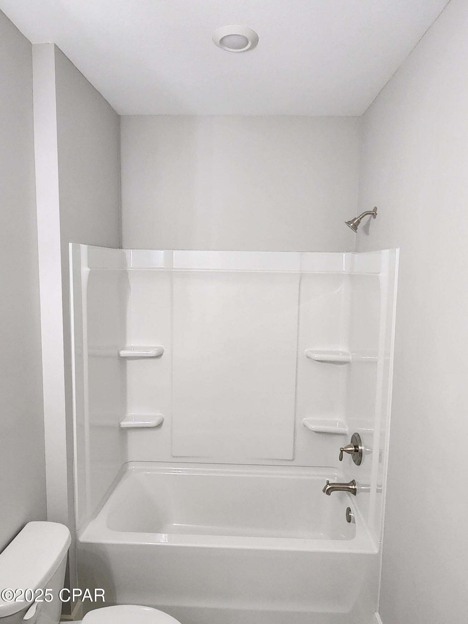 Image 10 For 1083 Harrison Bayou Drive