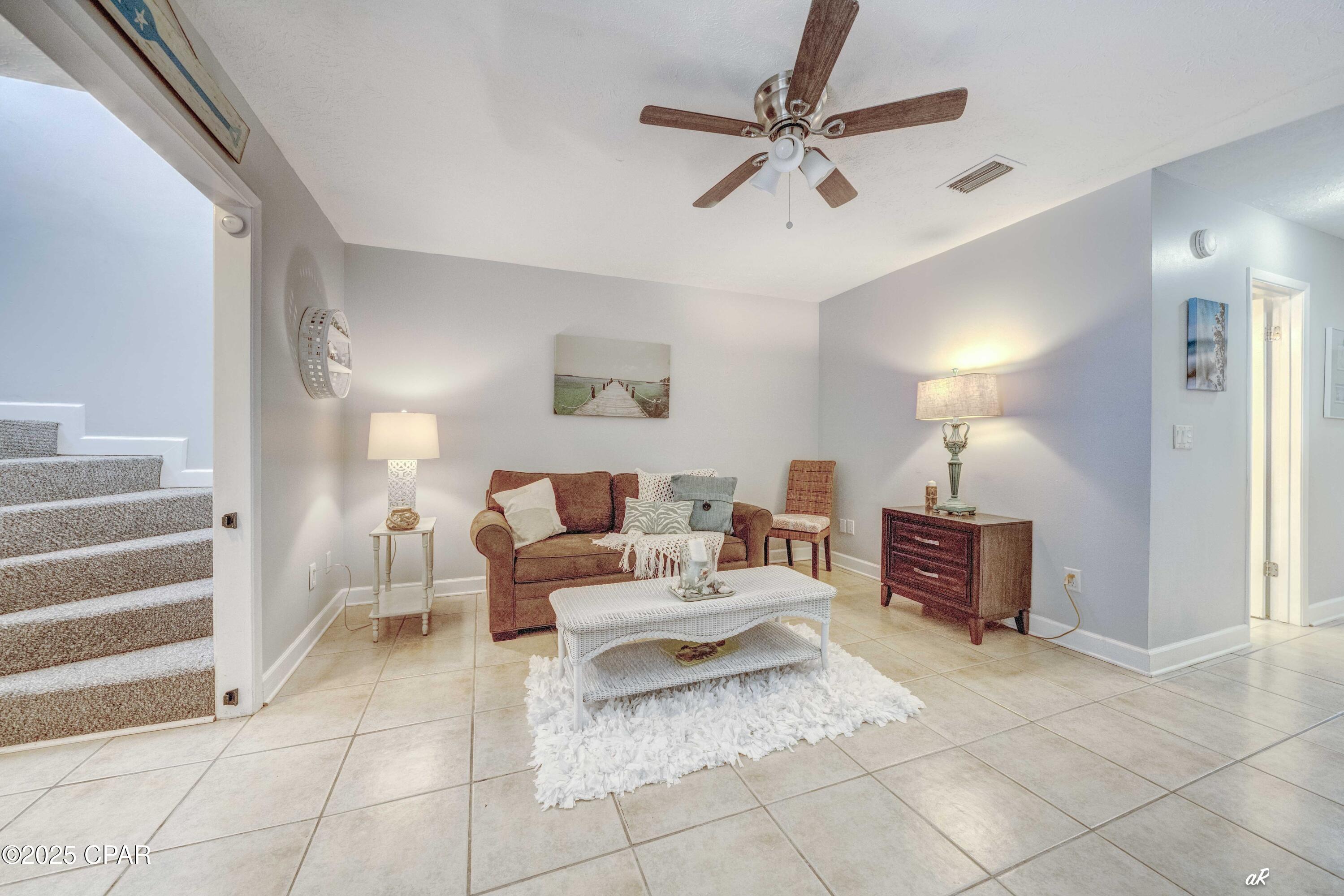 Image 5 For 6223 S. Lagoon Drive