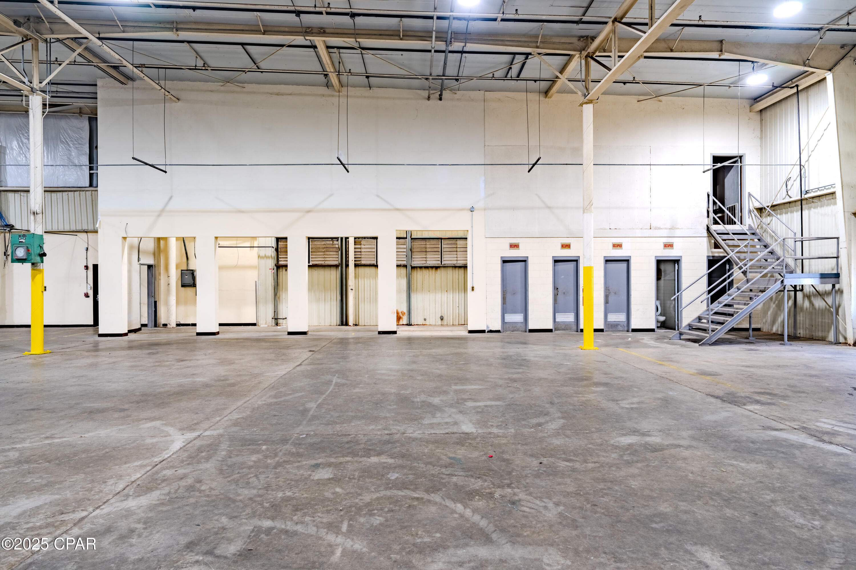 Image 13 For 3529 Russell Road