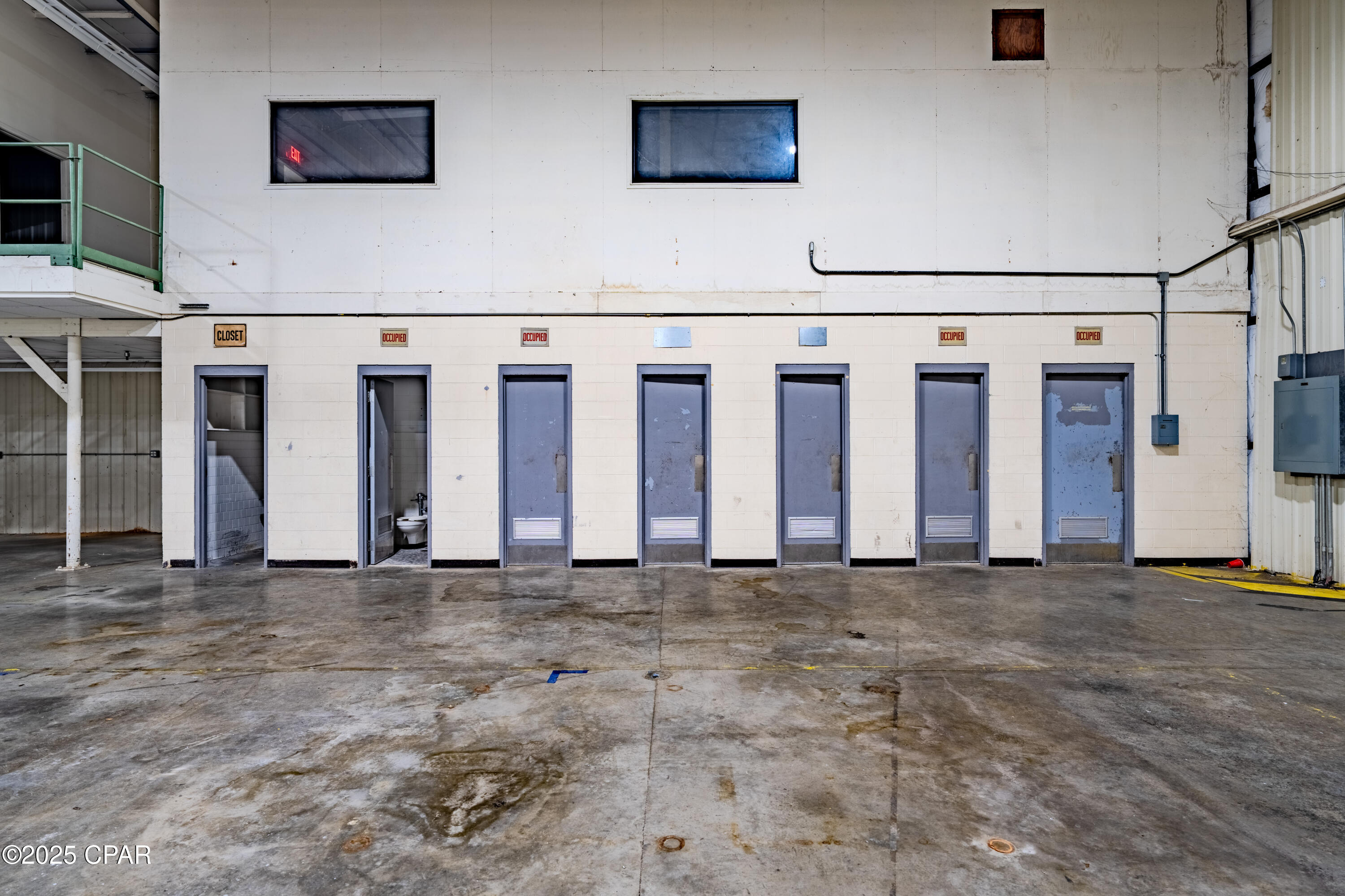 Image 9 For 3529 Russell Road