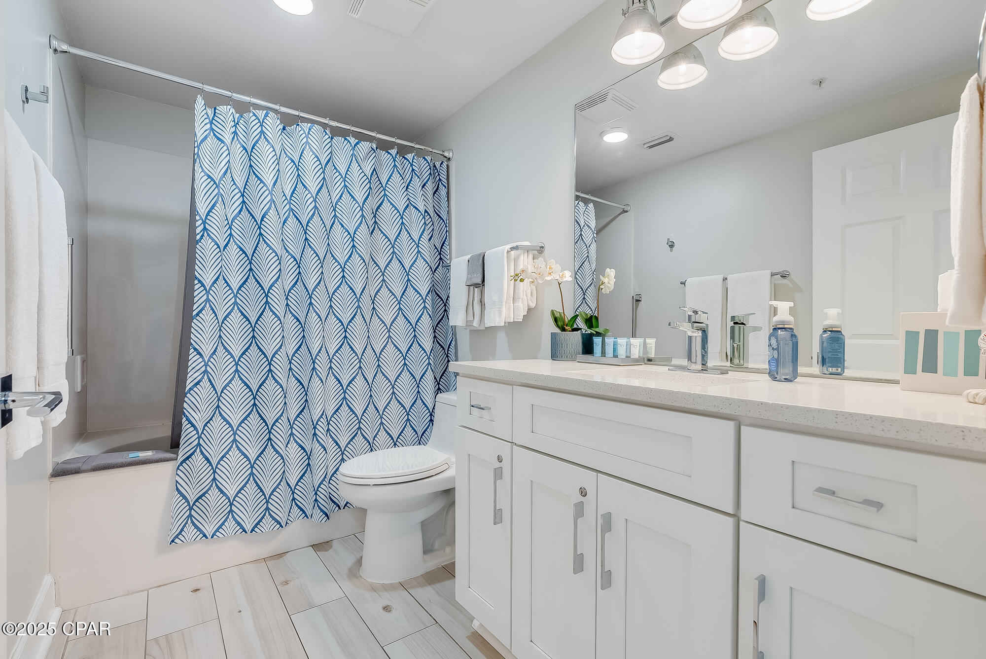 Image 11 For 10901 Front Beach Road 409