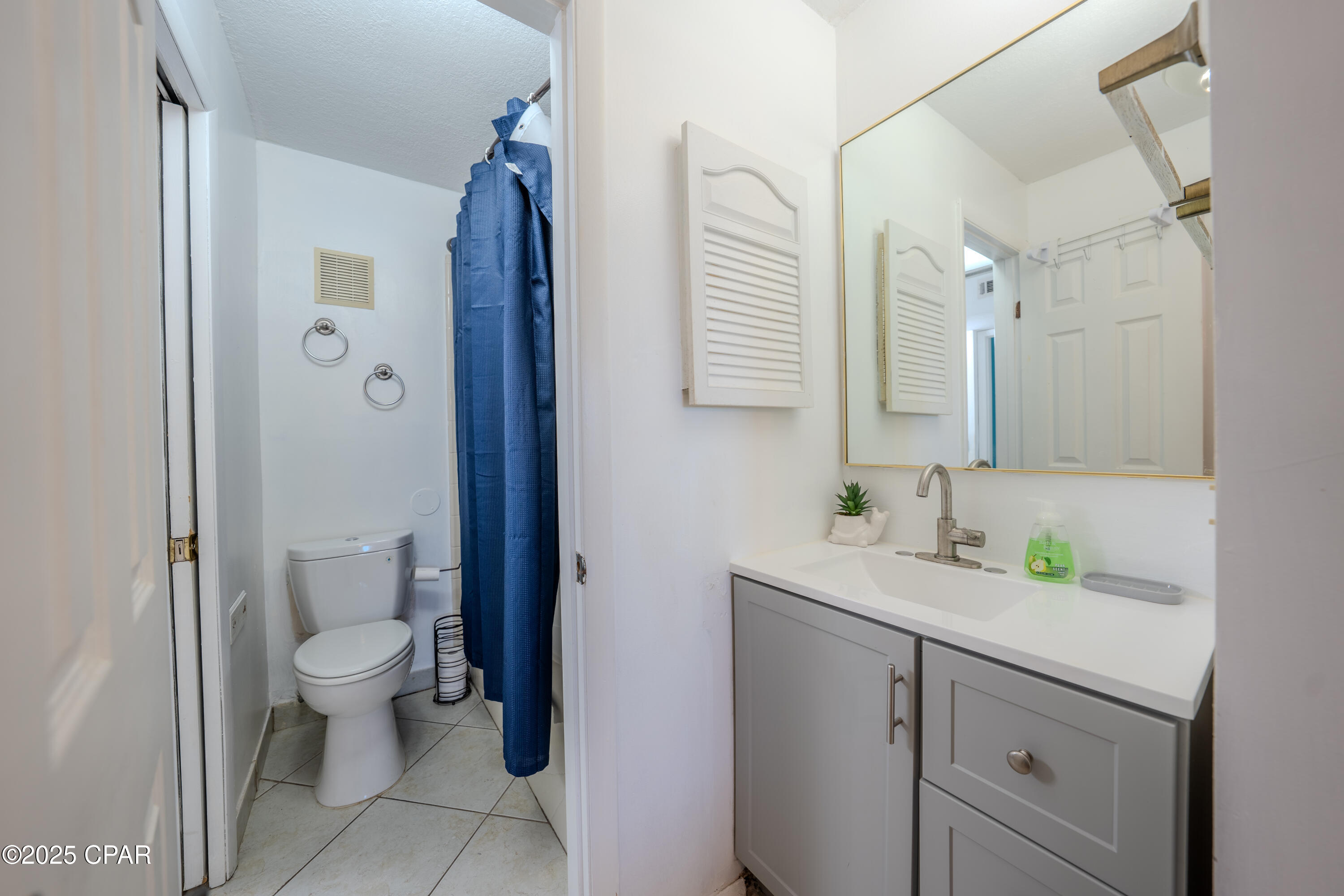 Image 12 For 8743 Thomas Drive 1318