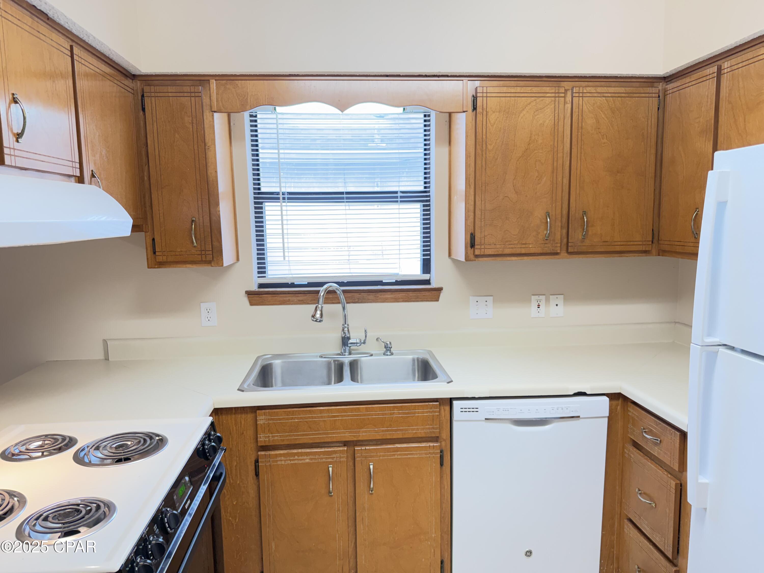 Image 12 For 606 Krystal Lane