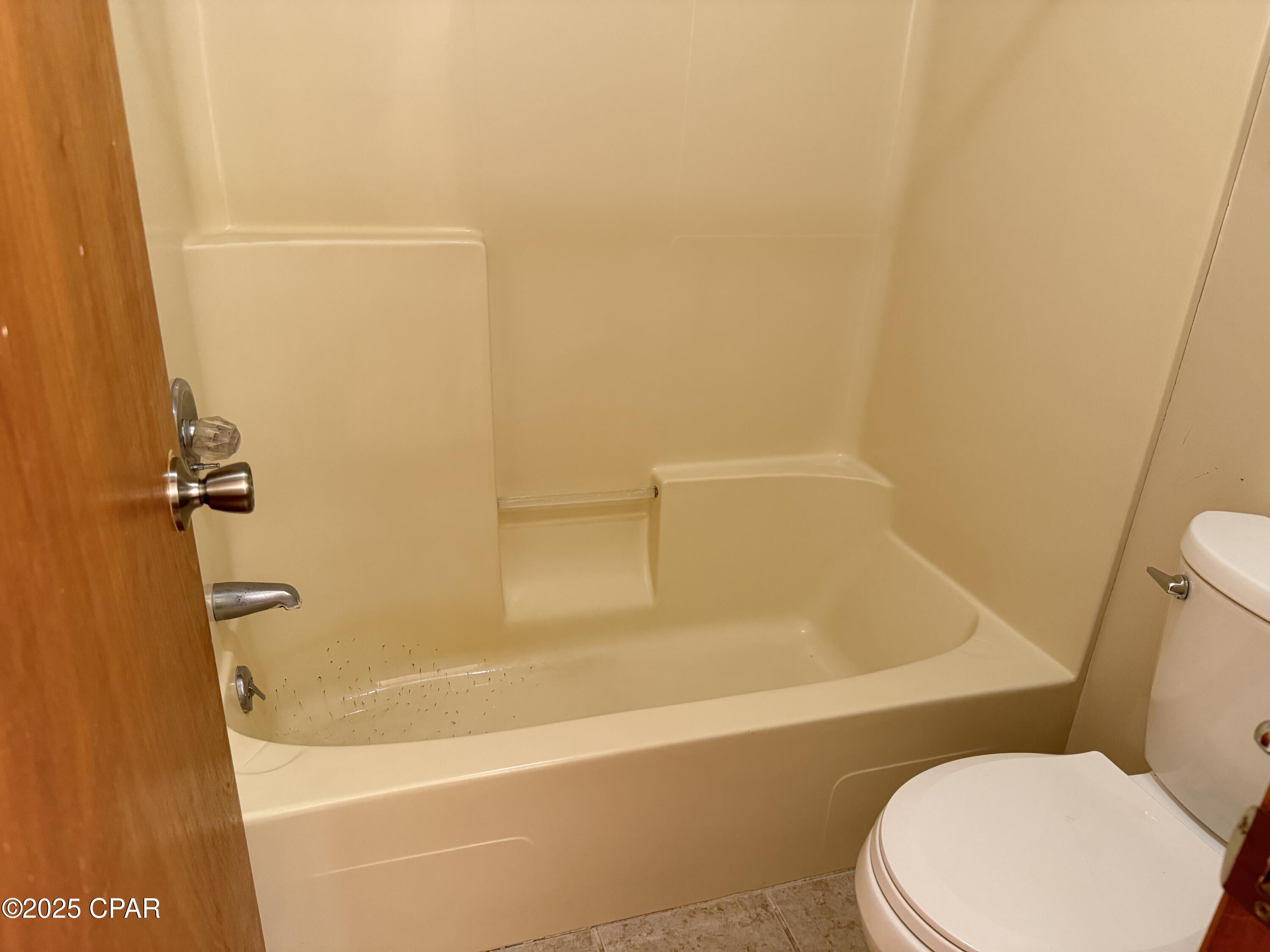 Image 24 For 606 Krystal Lane