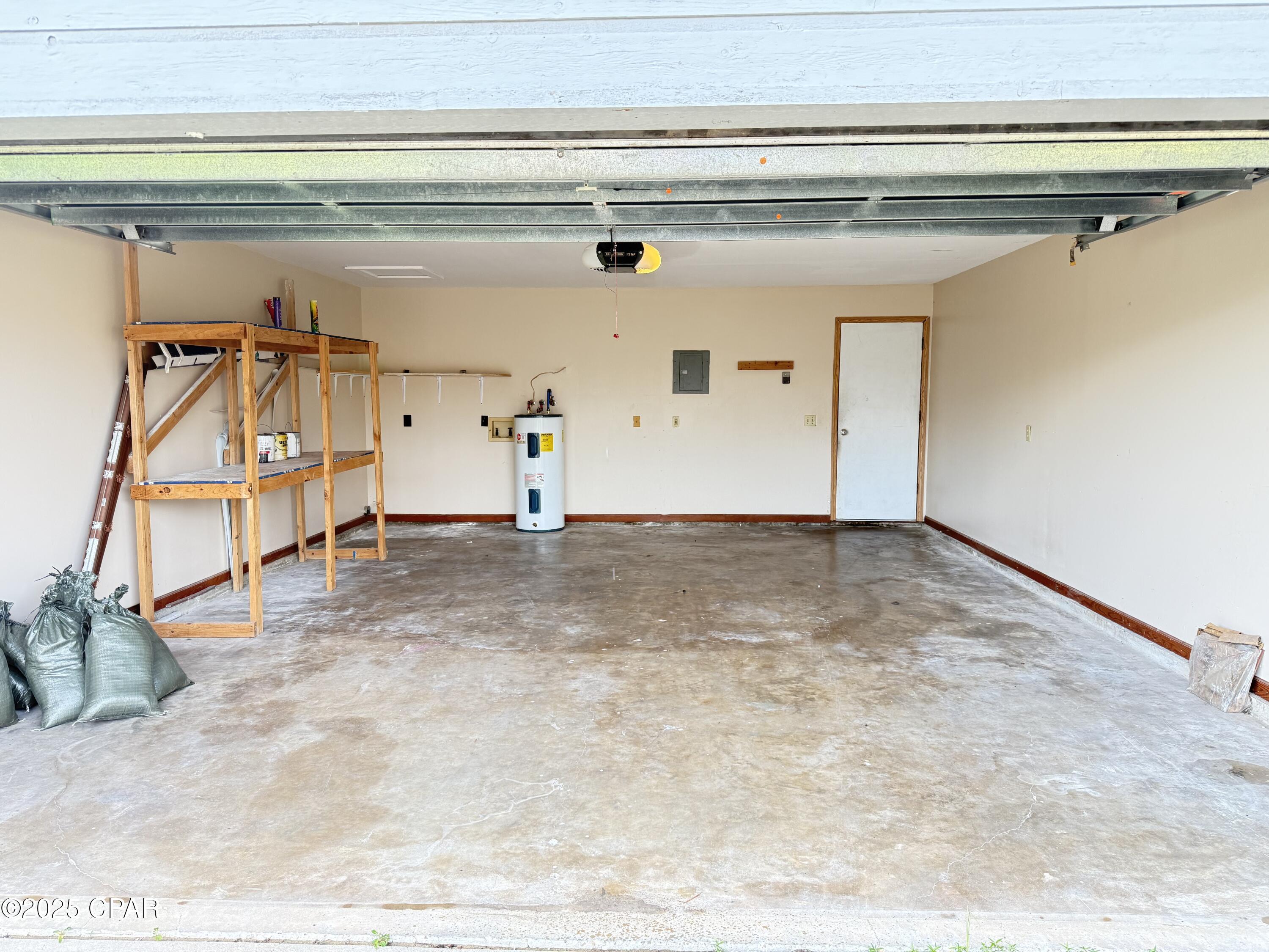 Image 29 For 606 Krystal Lane