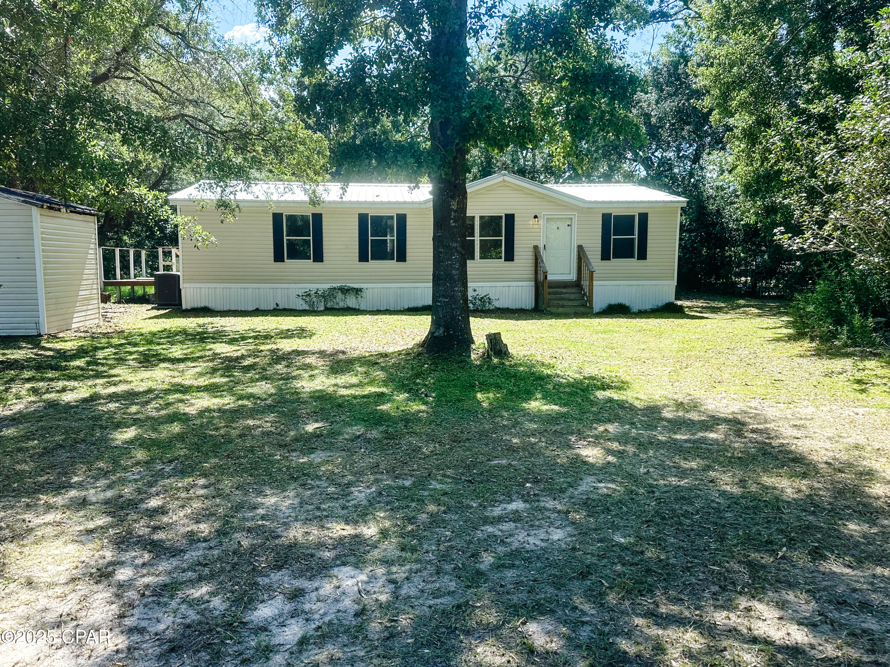 Details for 3943 Cedar Bluff Road, Southport, FL 32409