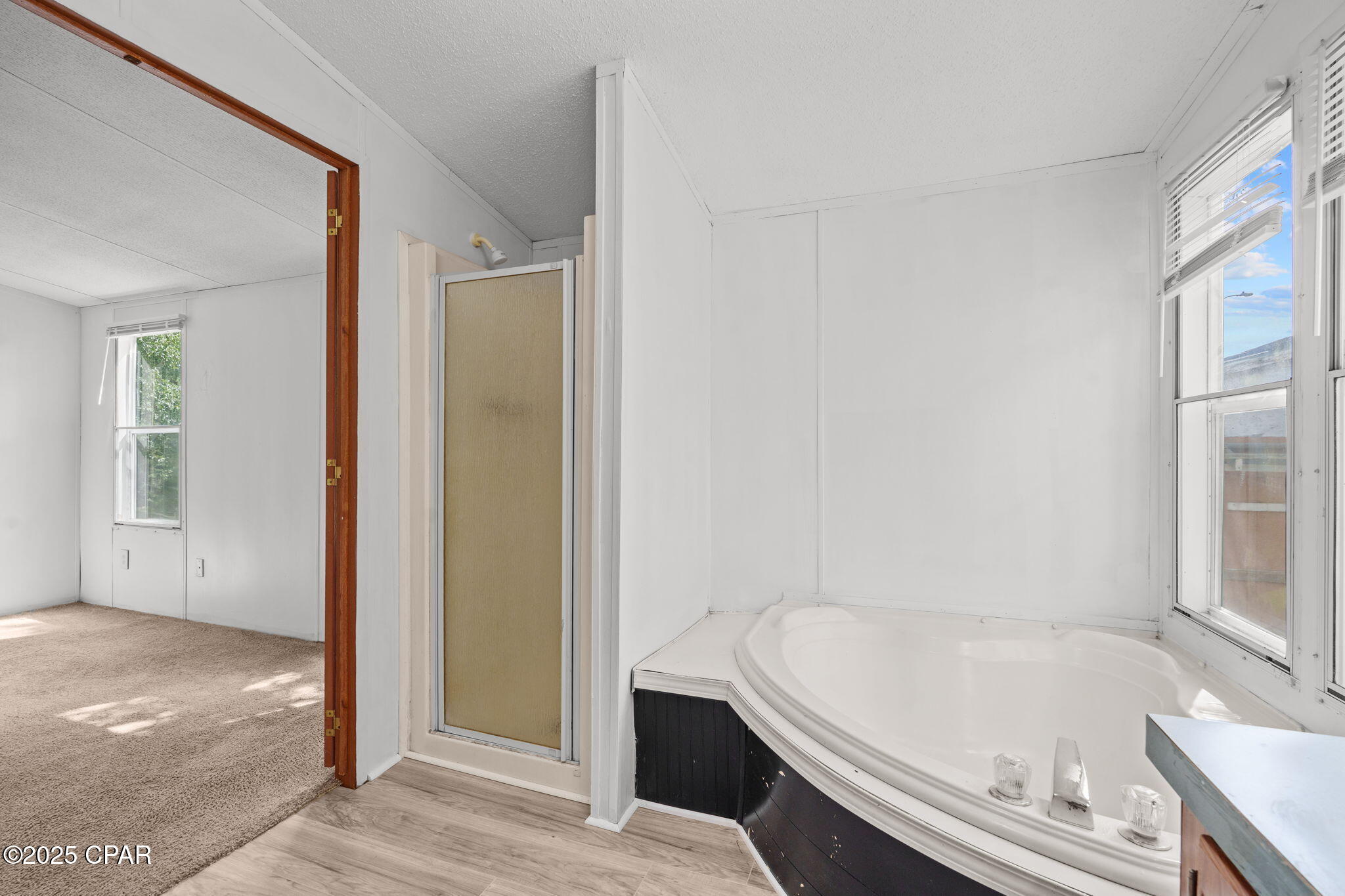 Image 29 For 3943 Cedar Bluff Road