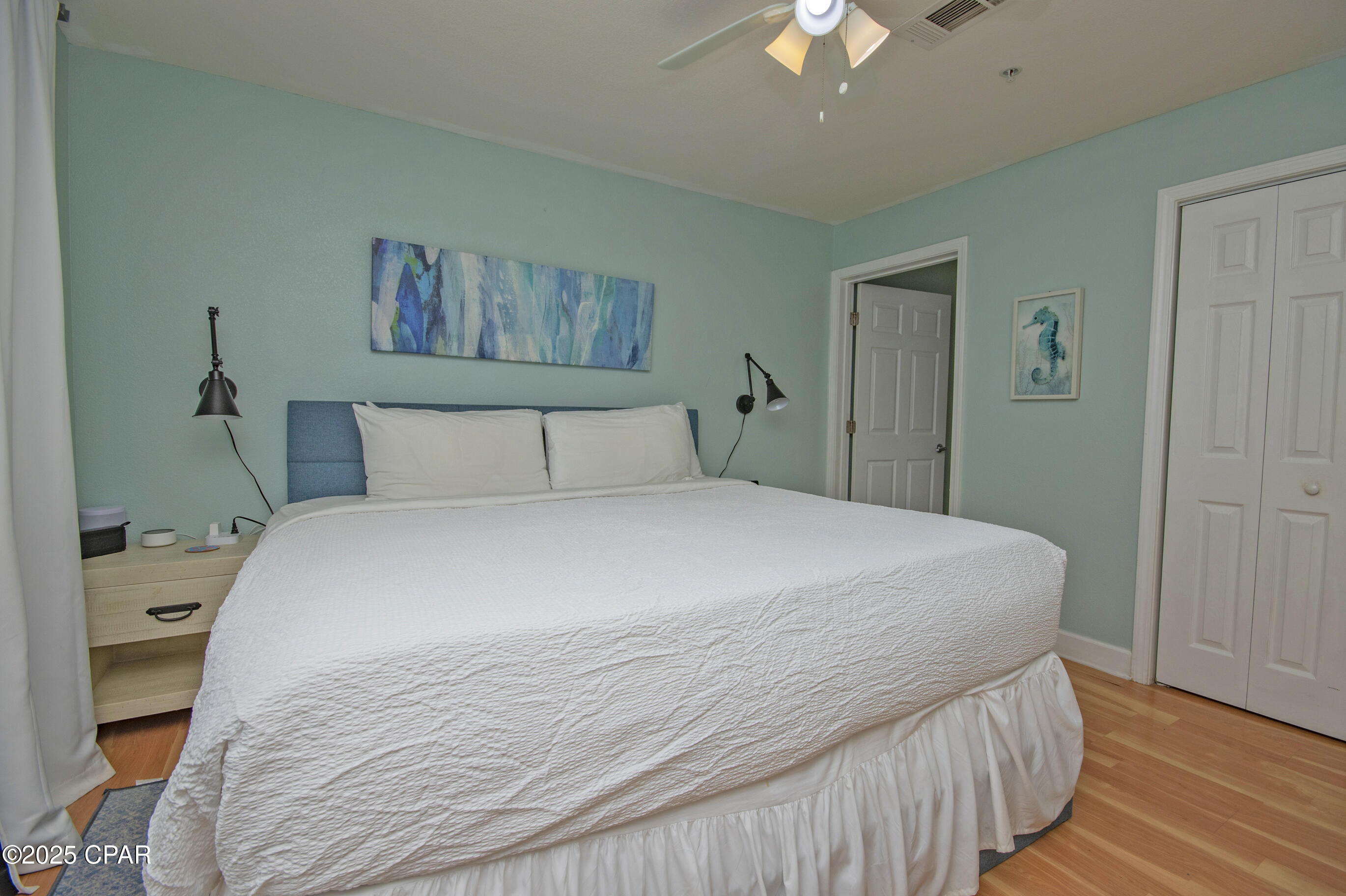 Image 21 For 16819 Front Beach Road 2006