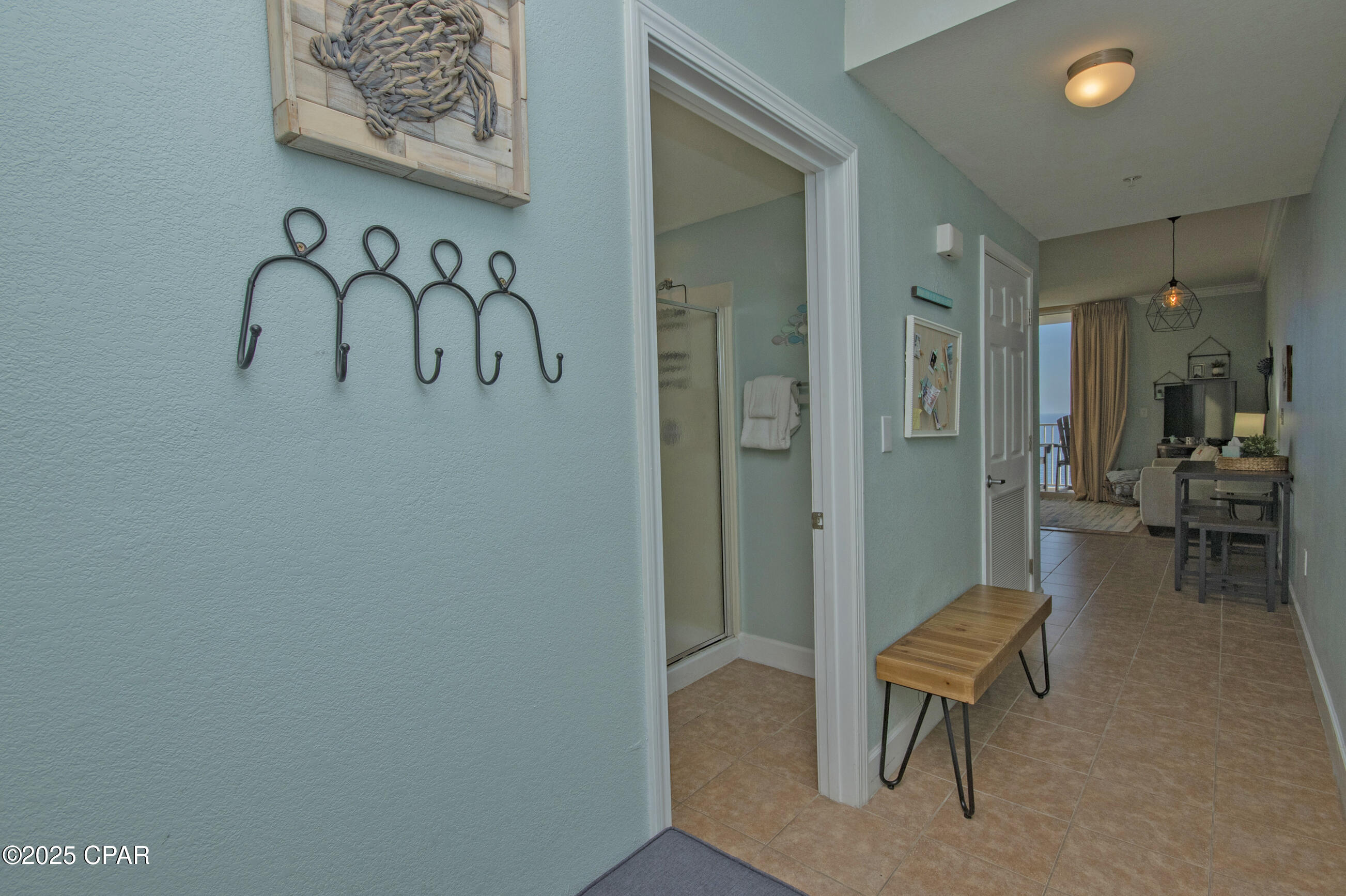 Image 33 For 16819 Front Beach Road 2006