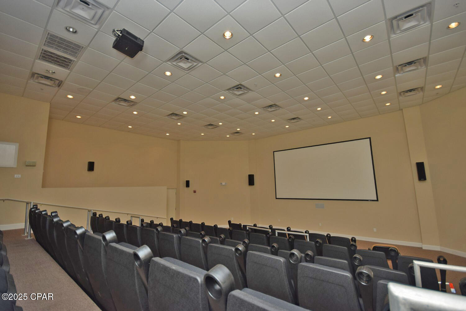 Image 42 For 16819 Front Beach Road 2006