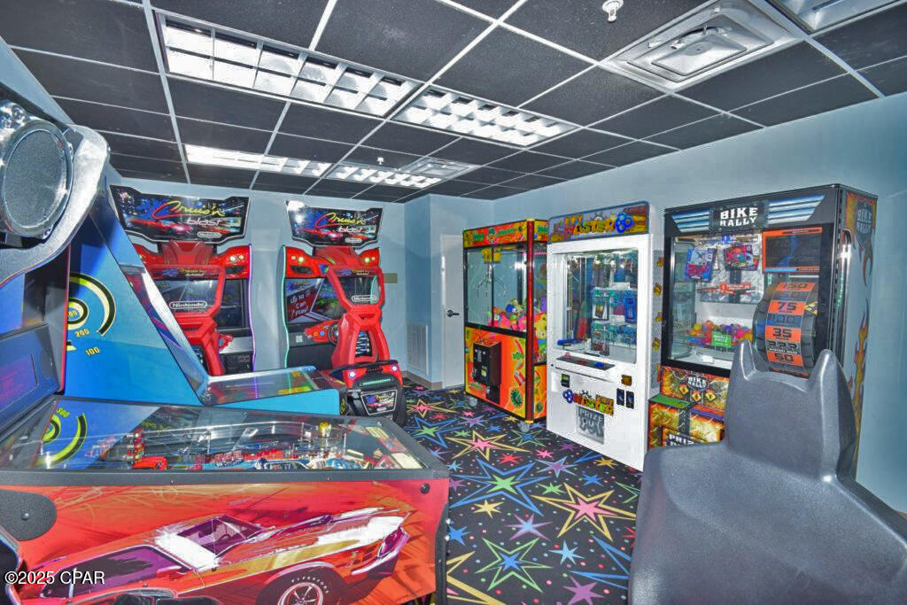 Image 43 For 16819 Front Beach Road 2006