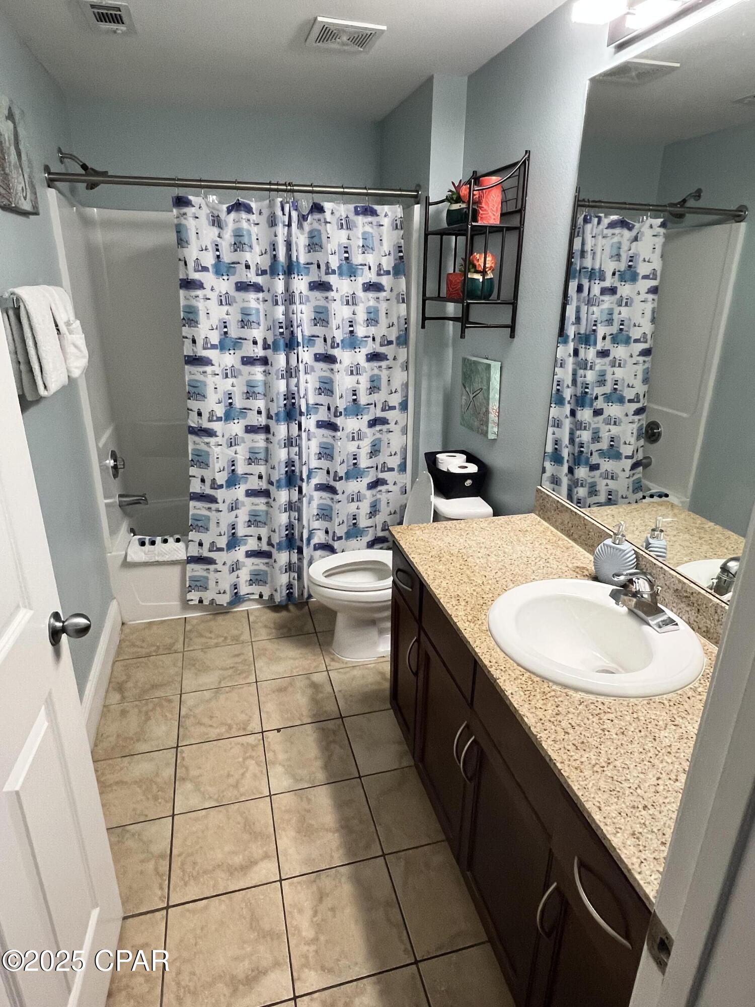 Image 11 For 9902 Thomas Drive 636