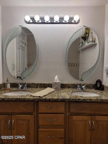 Image 15 For 2491 Pine Street