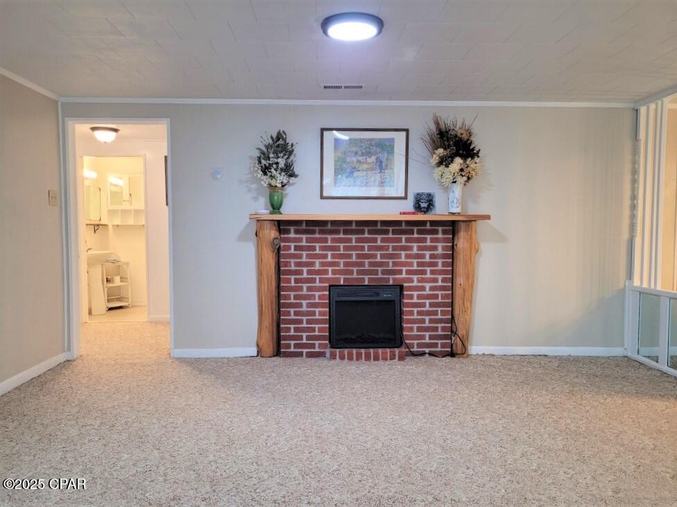 Image 4 For 2491 Pine Street