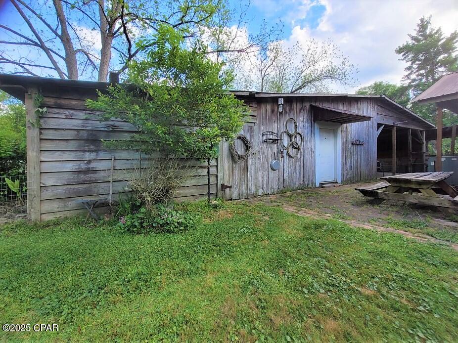 Image 8 For 2491 Pine Street