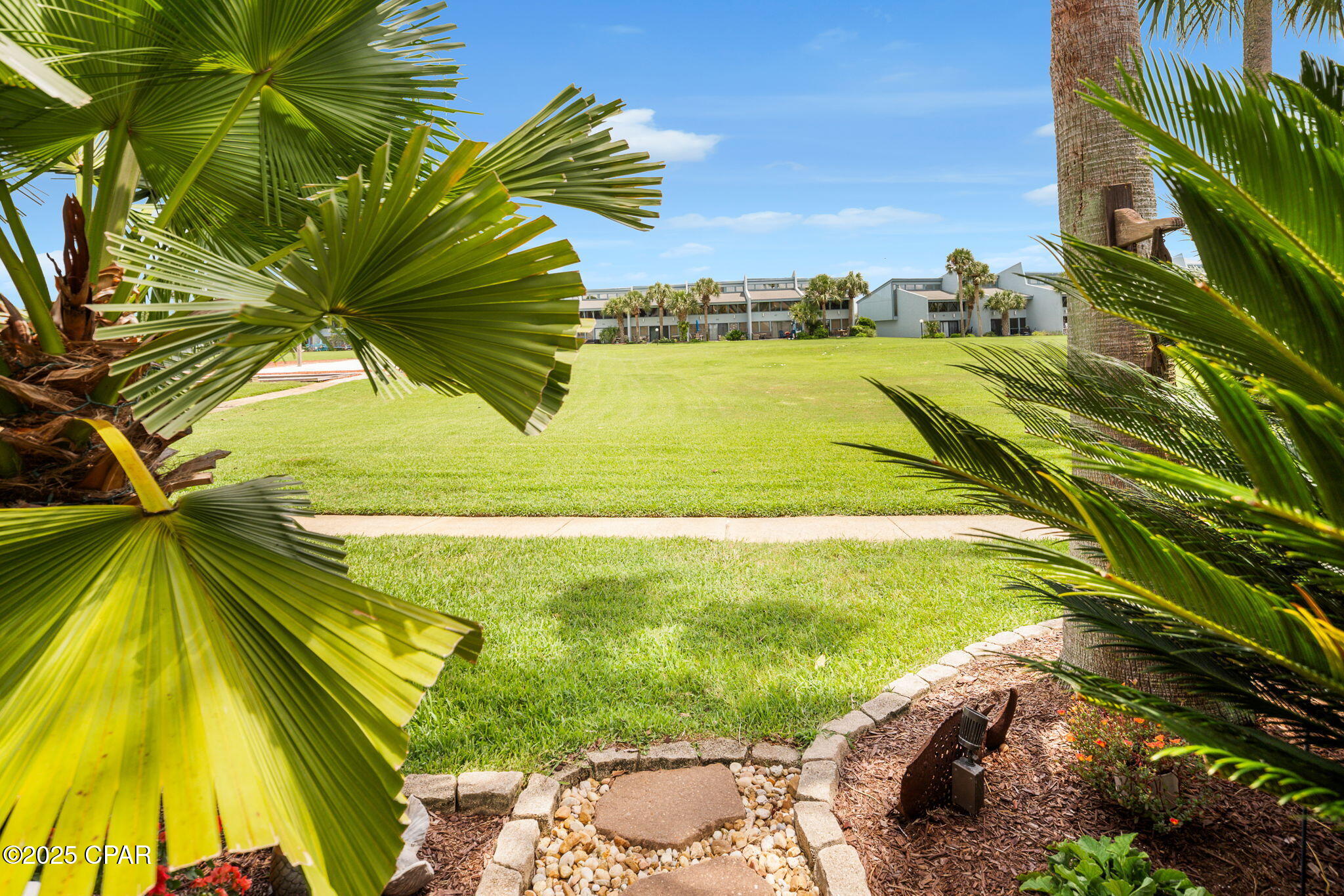 Image 41 For 22400 Front Beach Road  6