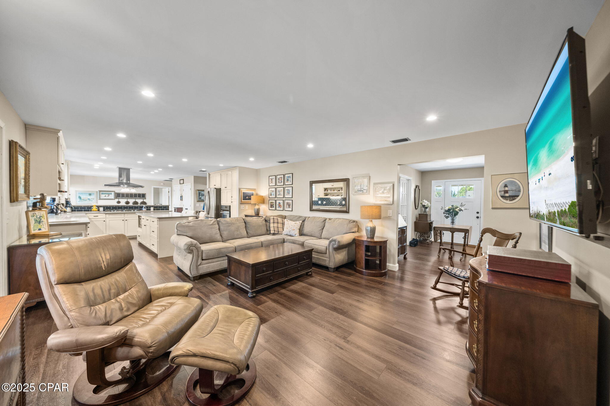 Image 31 For 138 Queens Circle