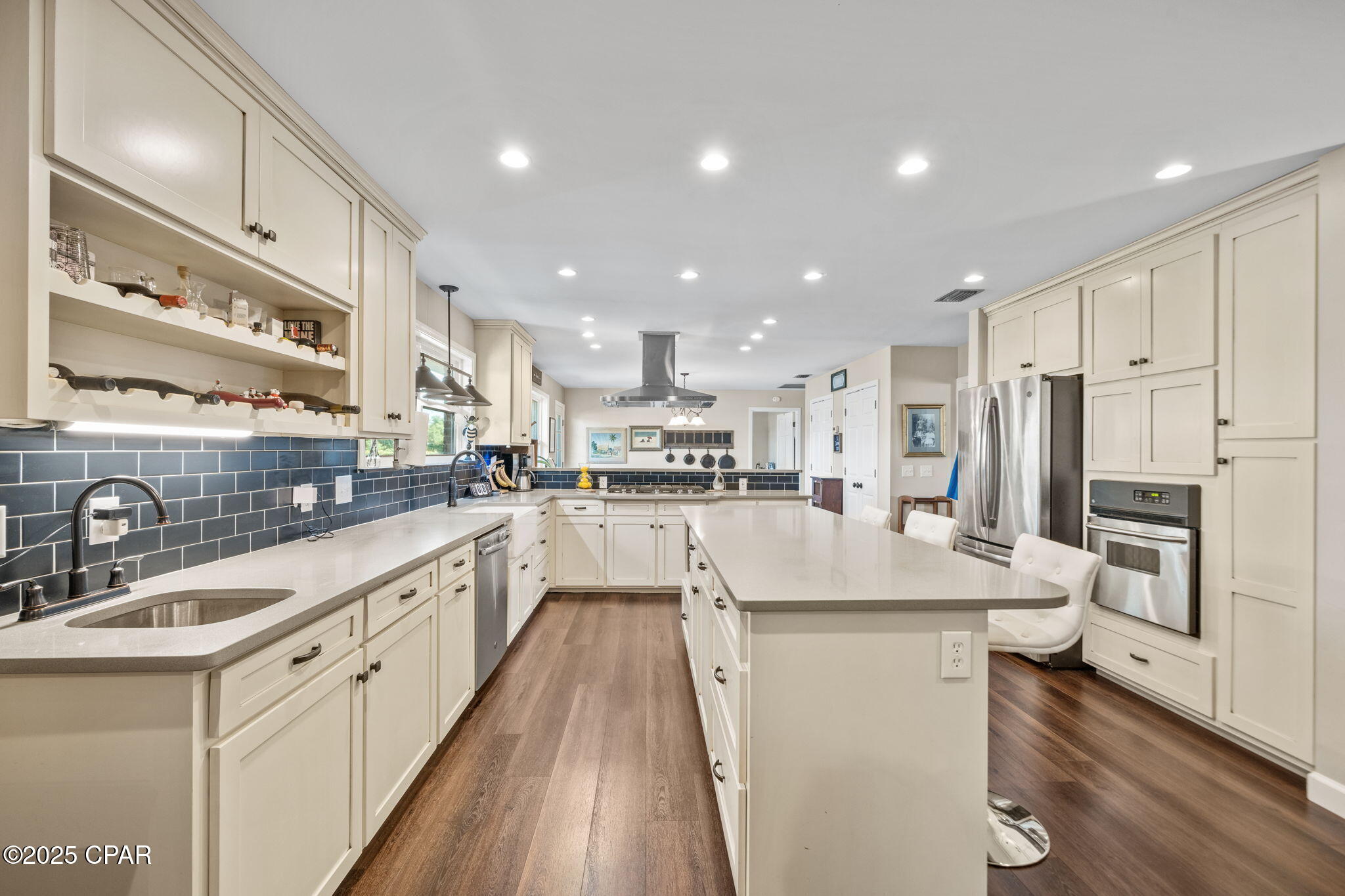 Image 32 For 138 Queens Circle