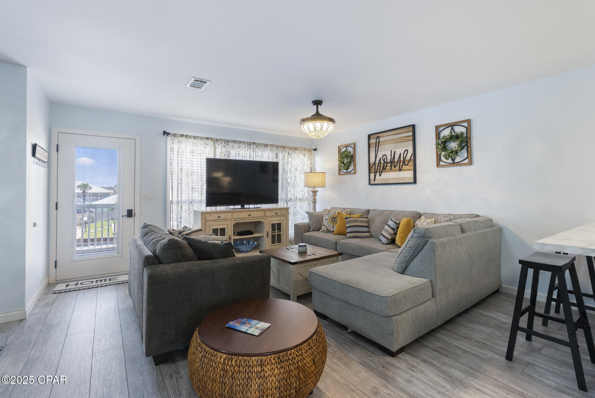 Image 11 For 17670 Front Beach  I11