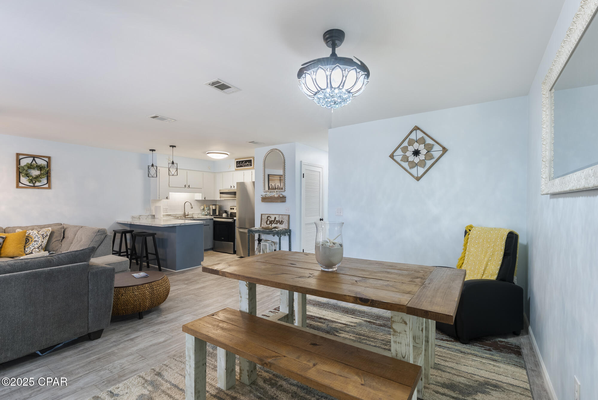 Image 14 For 17670 Front Beach  I11