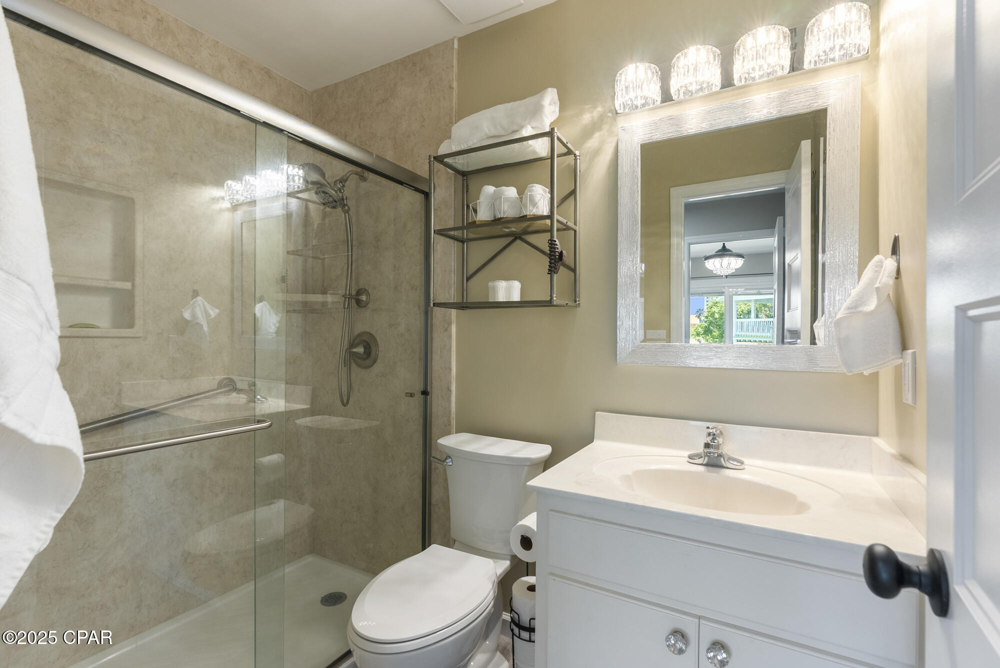 Image 31 For 17670 Front Beach  I11