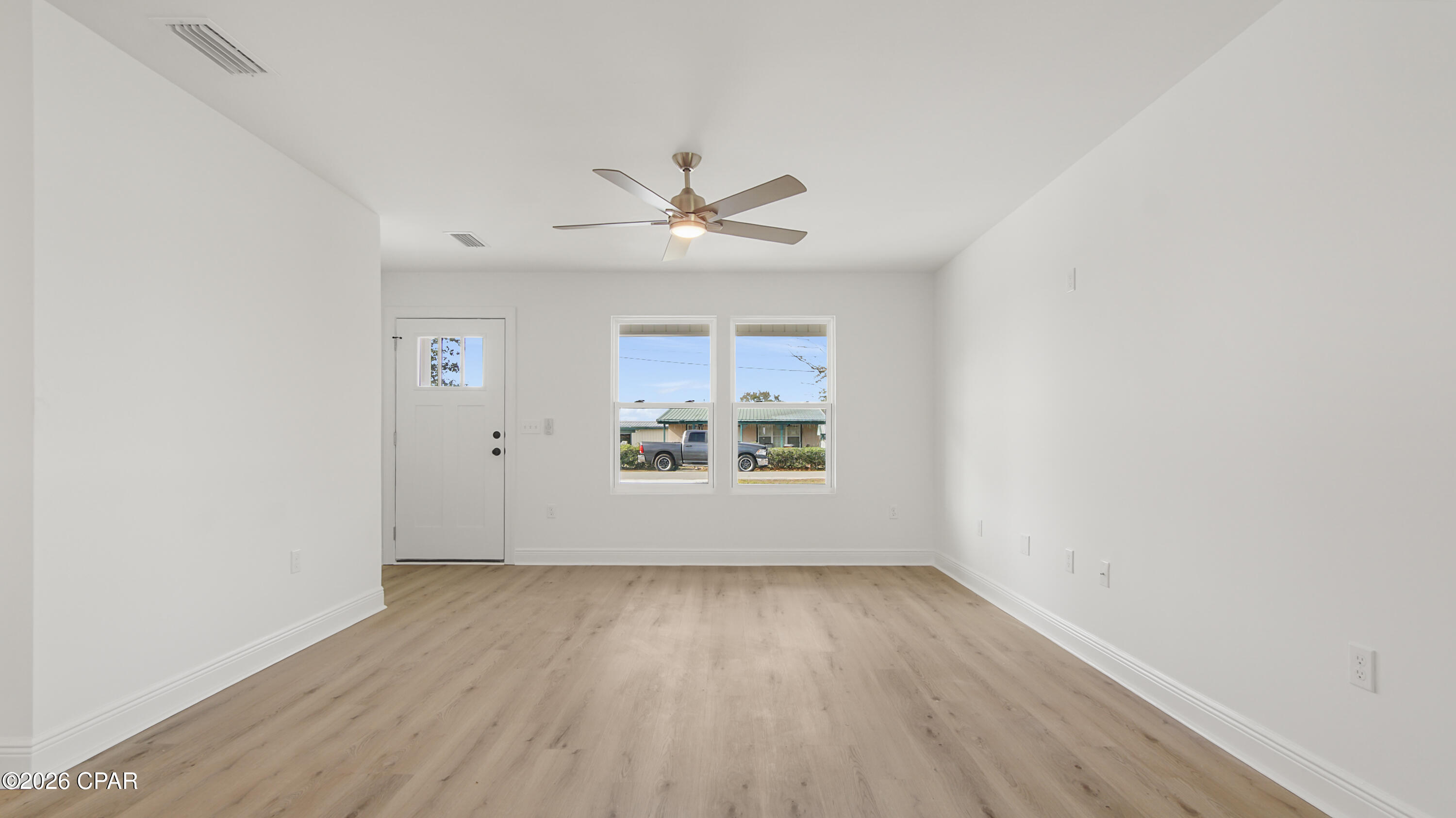 Image 11 For 922 Taylor Drive