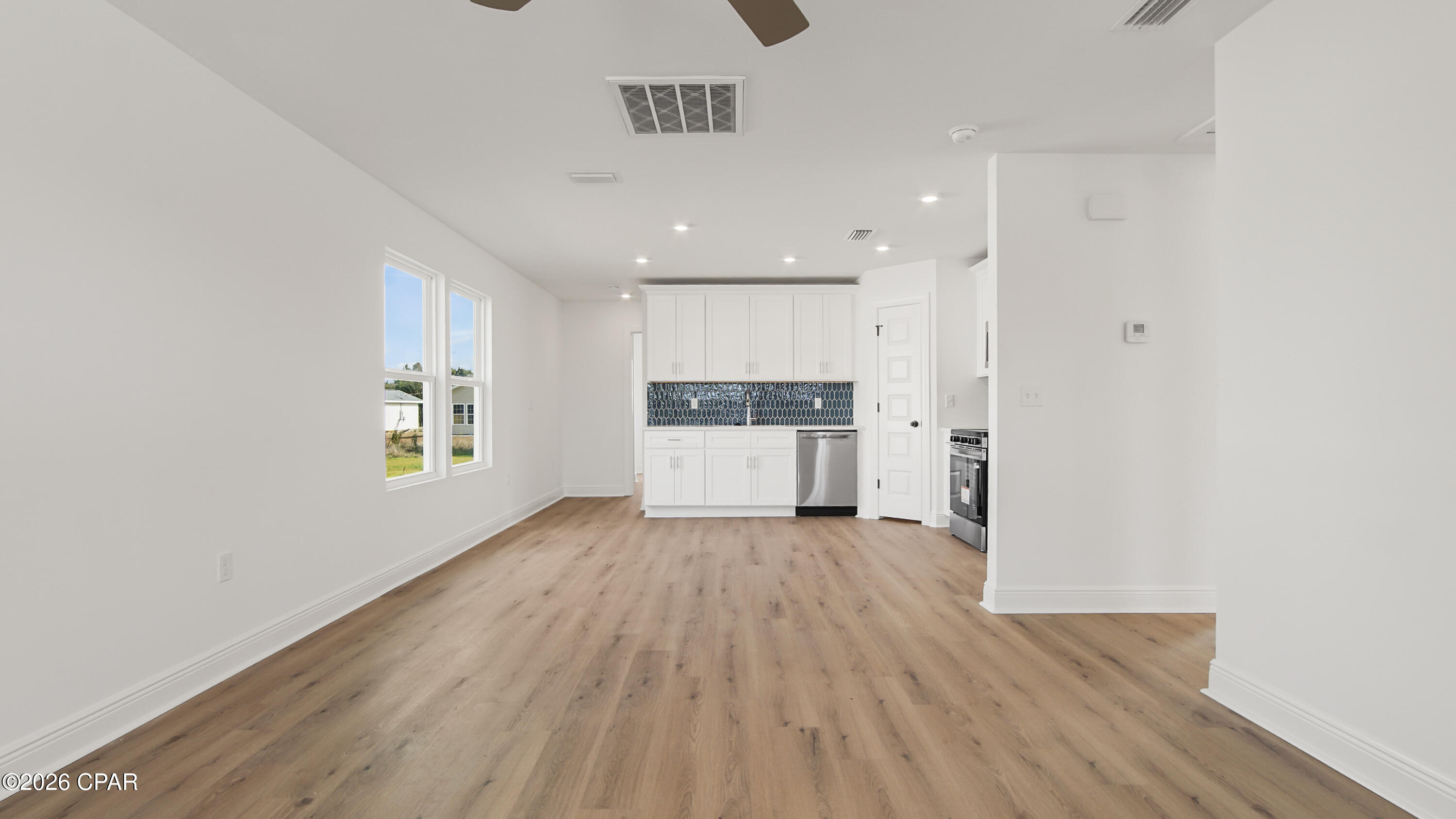 Image 5 For 922 Taylor Drive