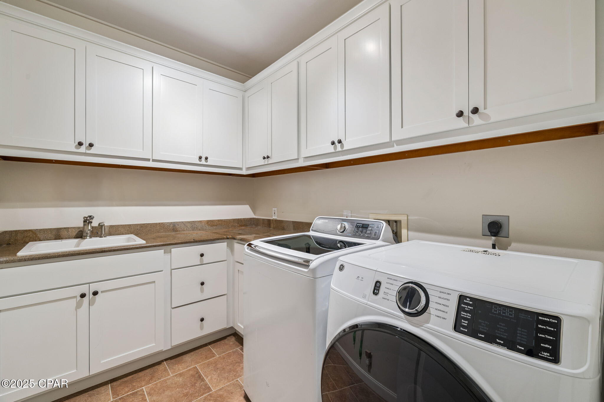 Image 53 For 1628 Lost Cove Lane