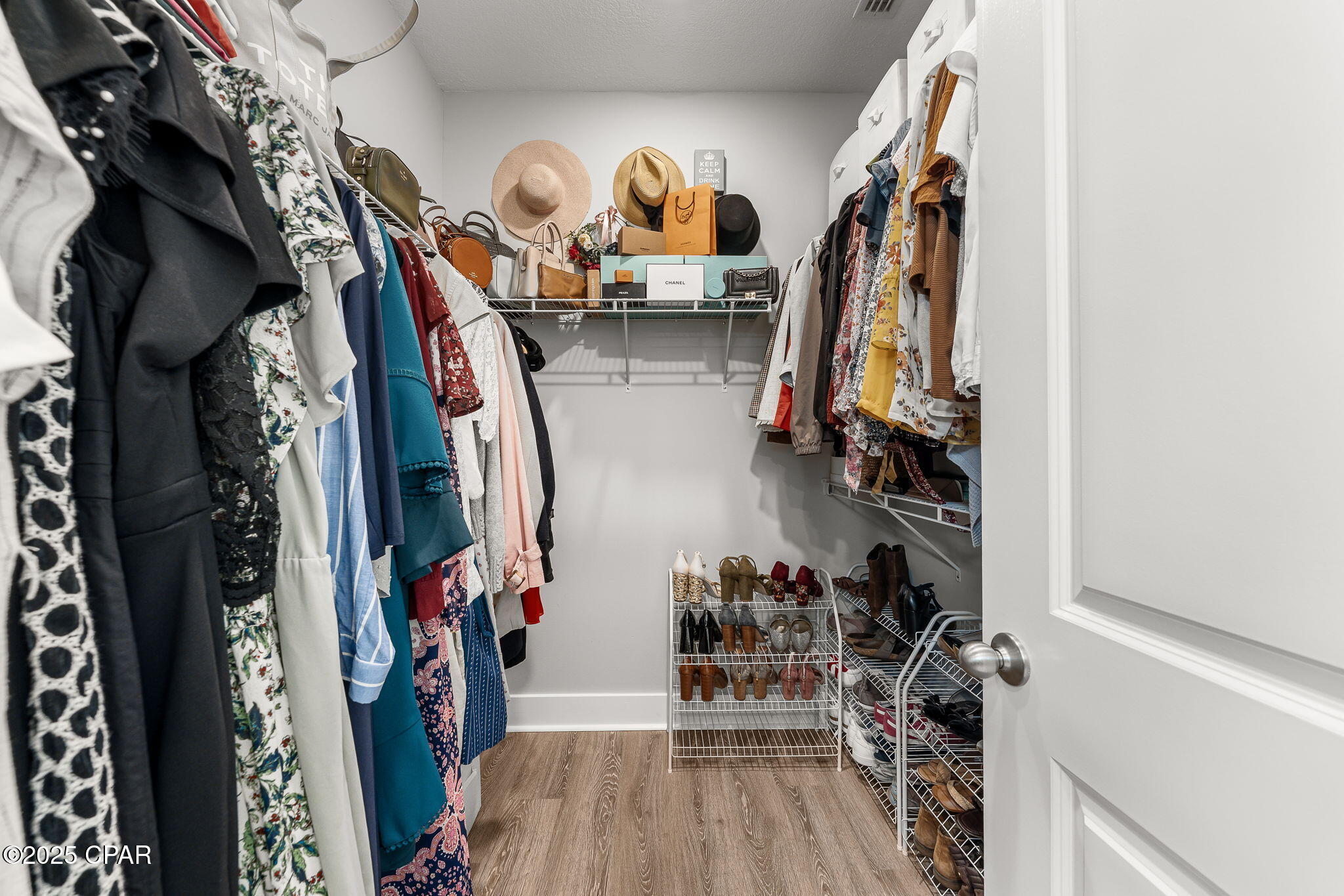 Image 17 For 2013 Warbler Street