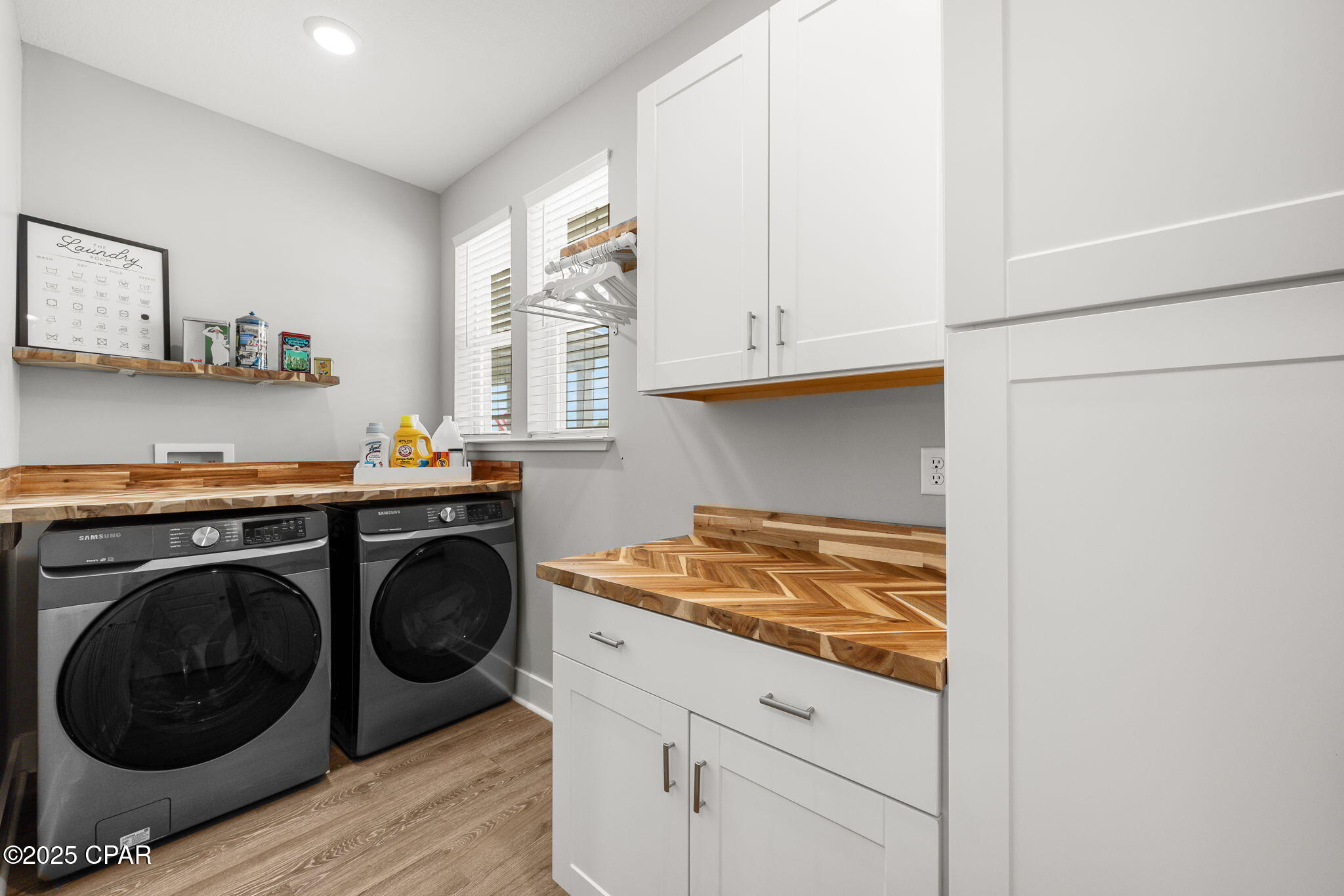 Image 19 For 2013 Warbler Street