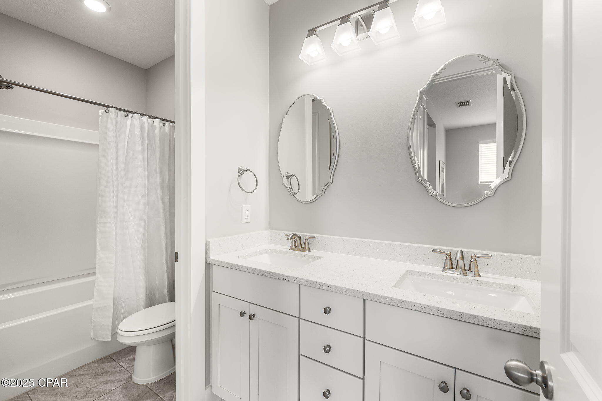 Image 26 For 2013 Warbler Street