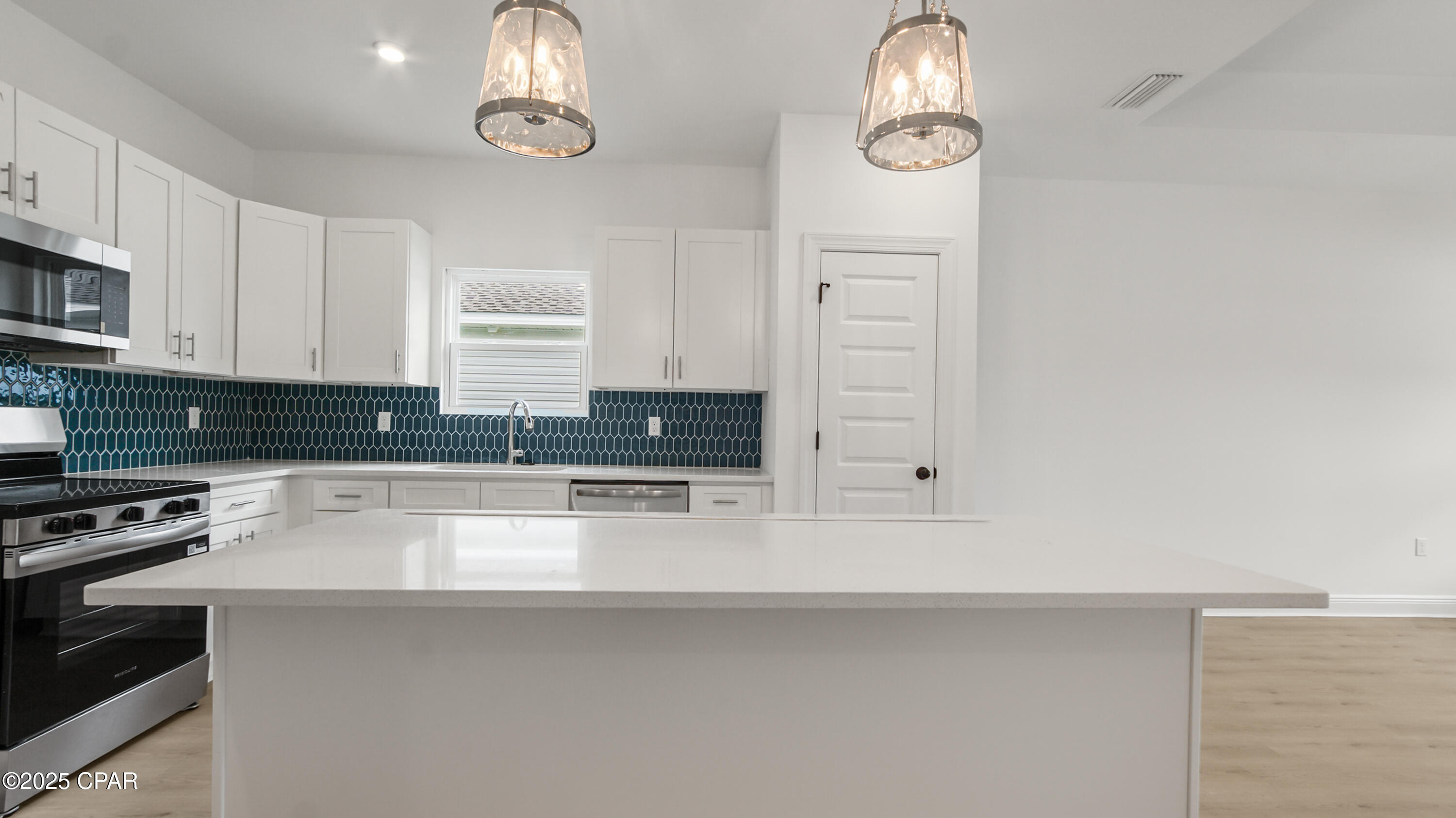 Image 10 For 1547 Chandlee Avenue A