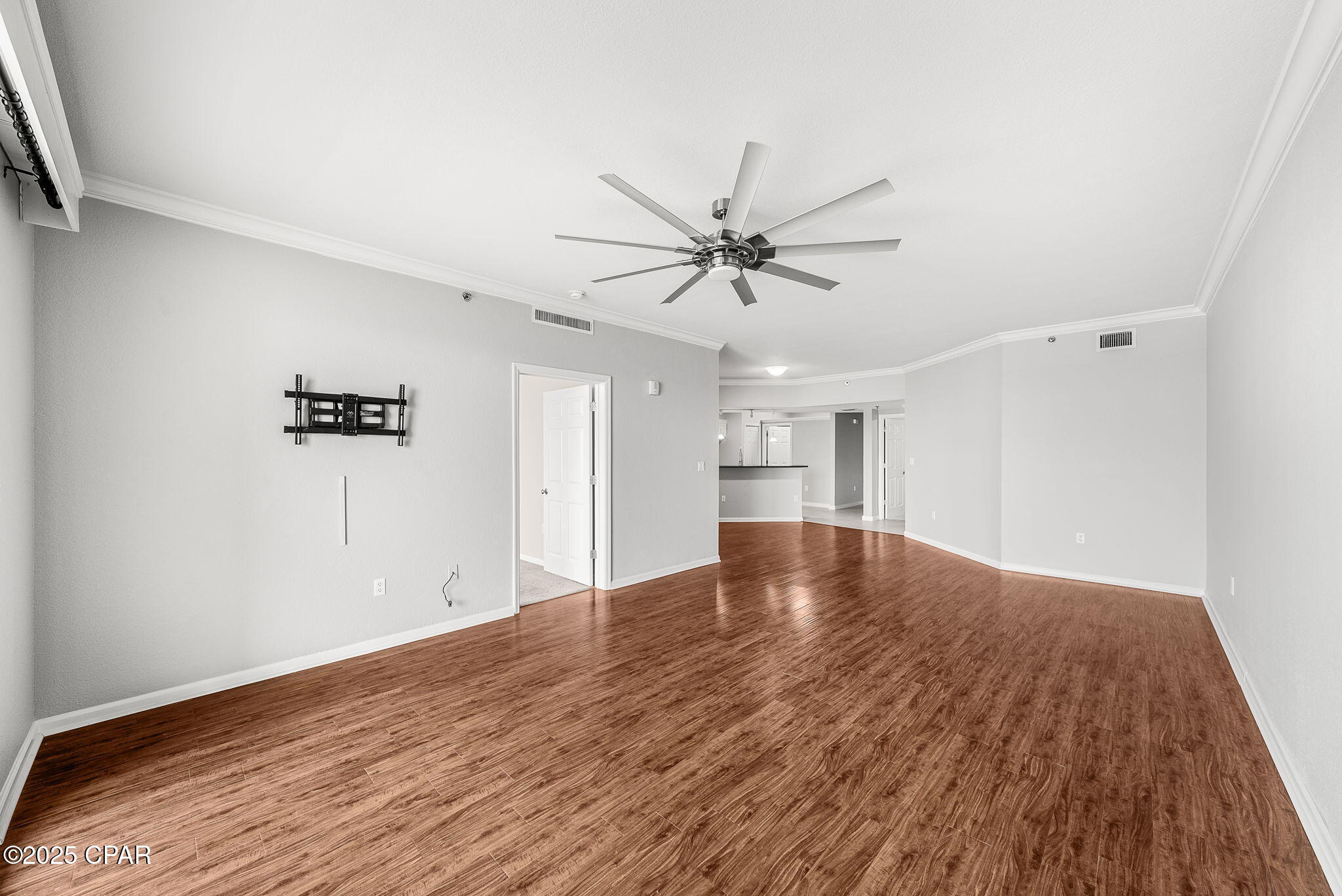 Image 15 For 6500 Bridge Water Way 105