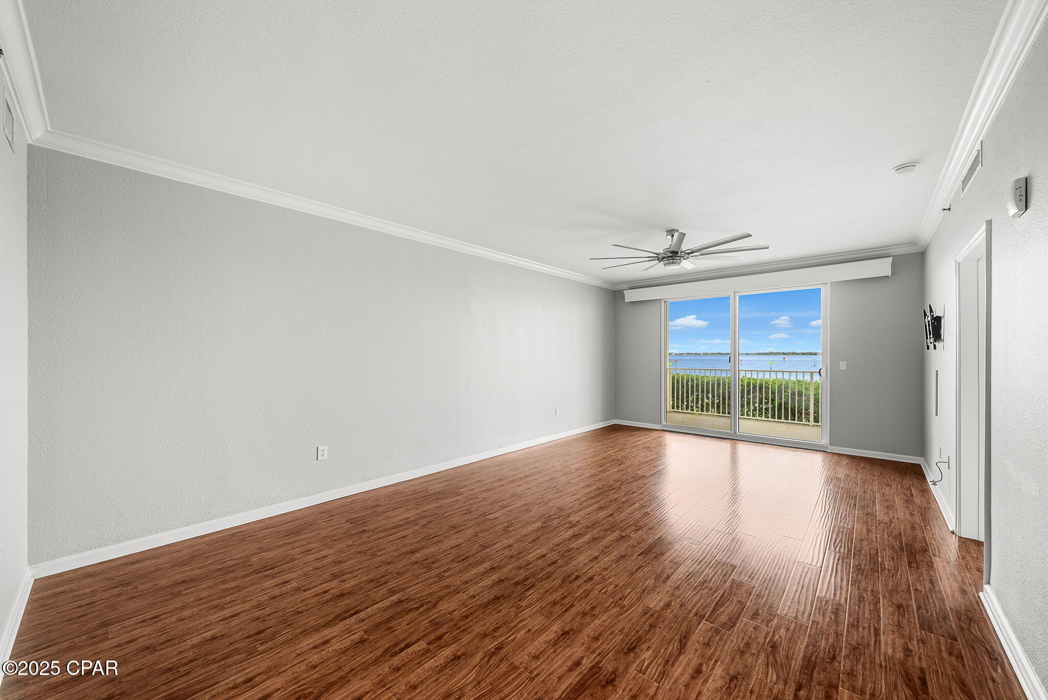 Image 16 For 6500 Bridge Water Way 105