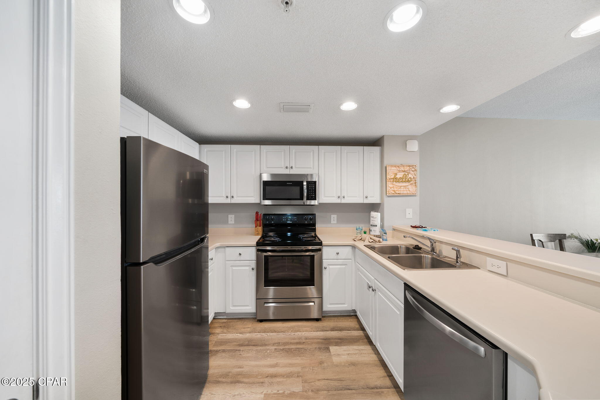 Image 12 For 10811 Front Beach  1503