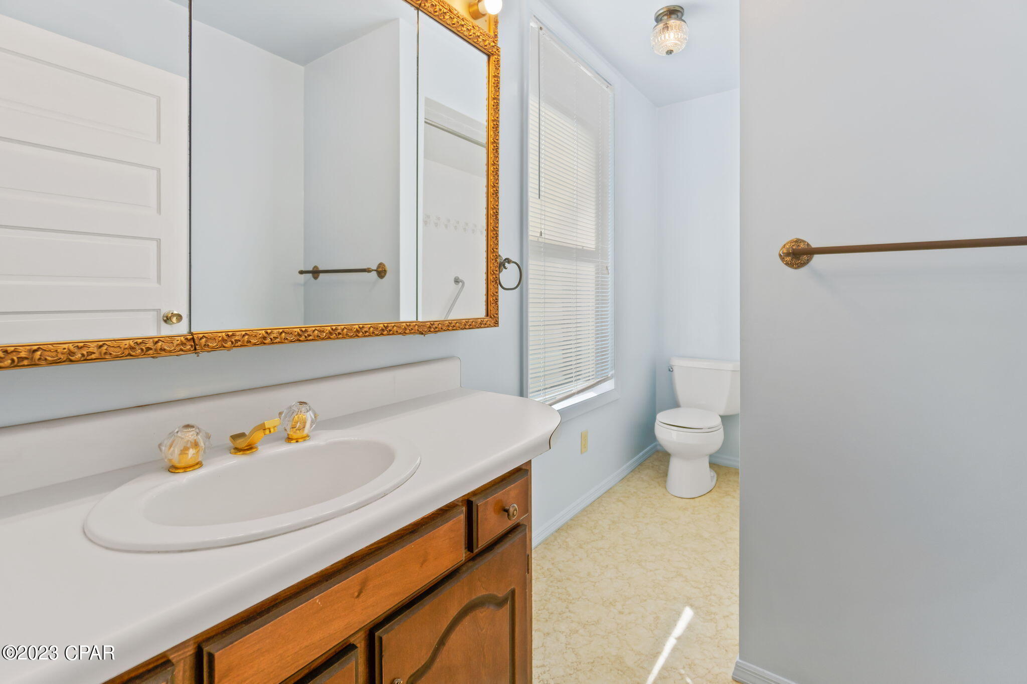 Image 24 For 220 Highway 77