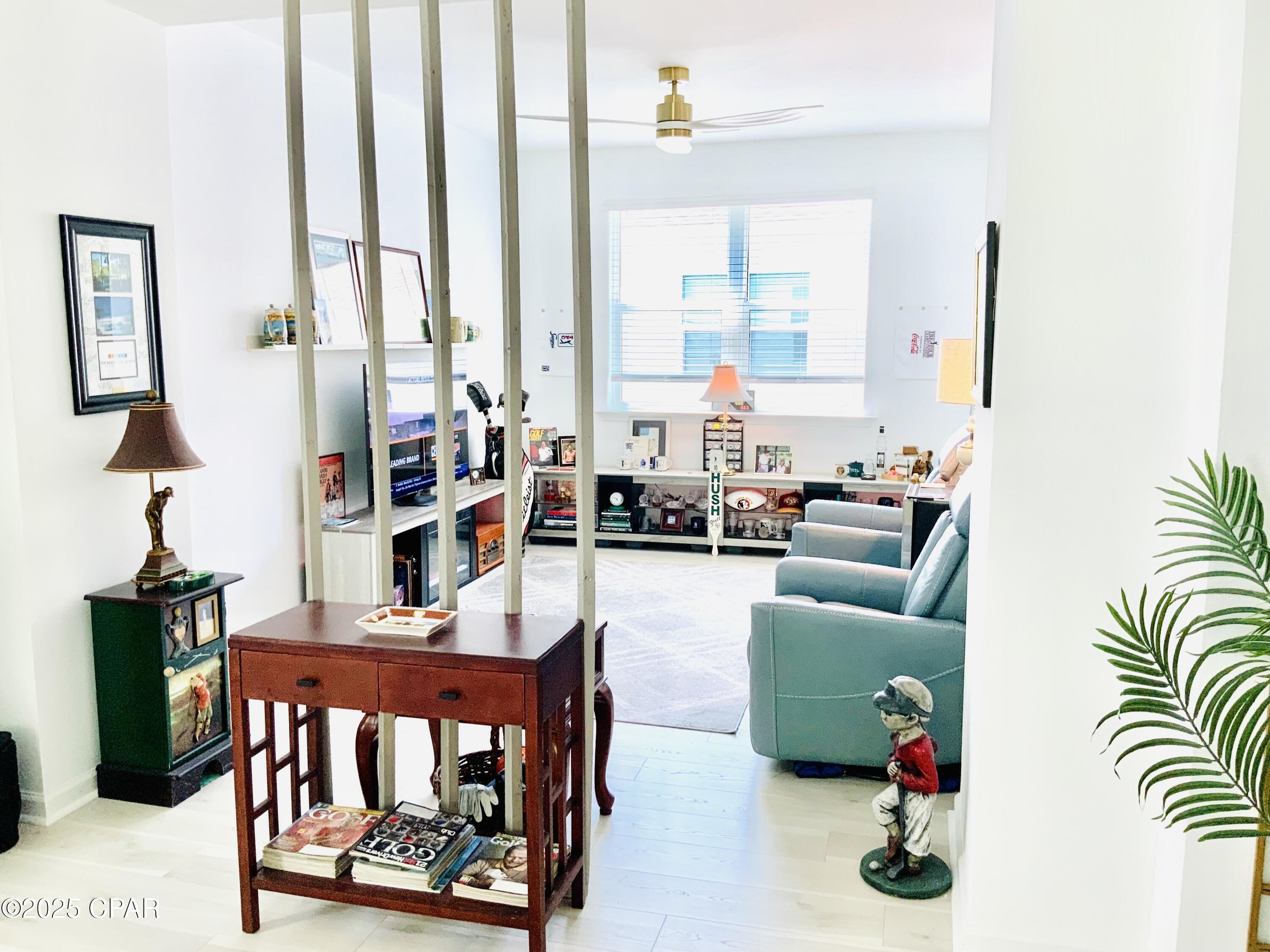 Image 17 For 8255 Landshark Boulevard