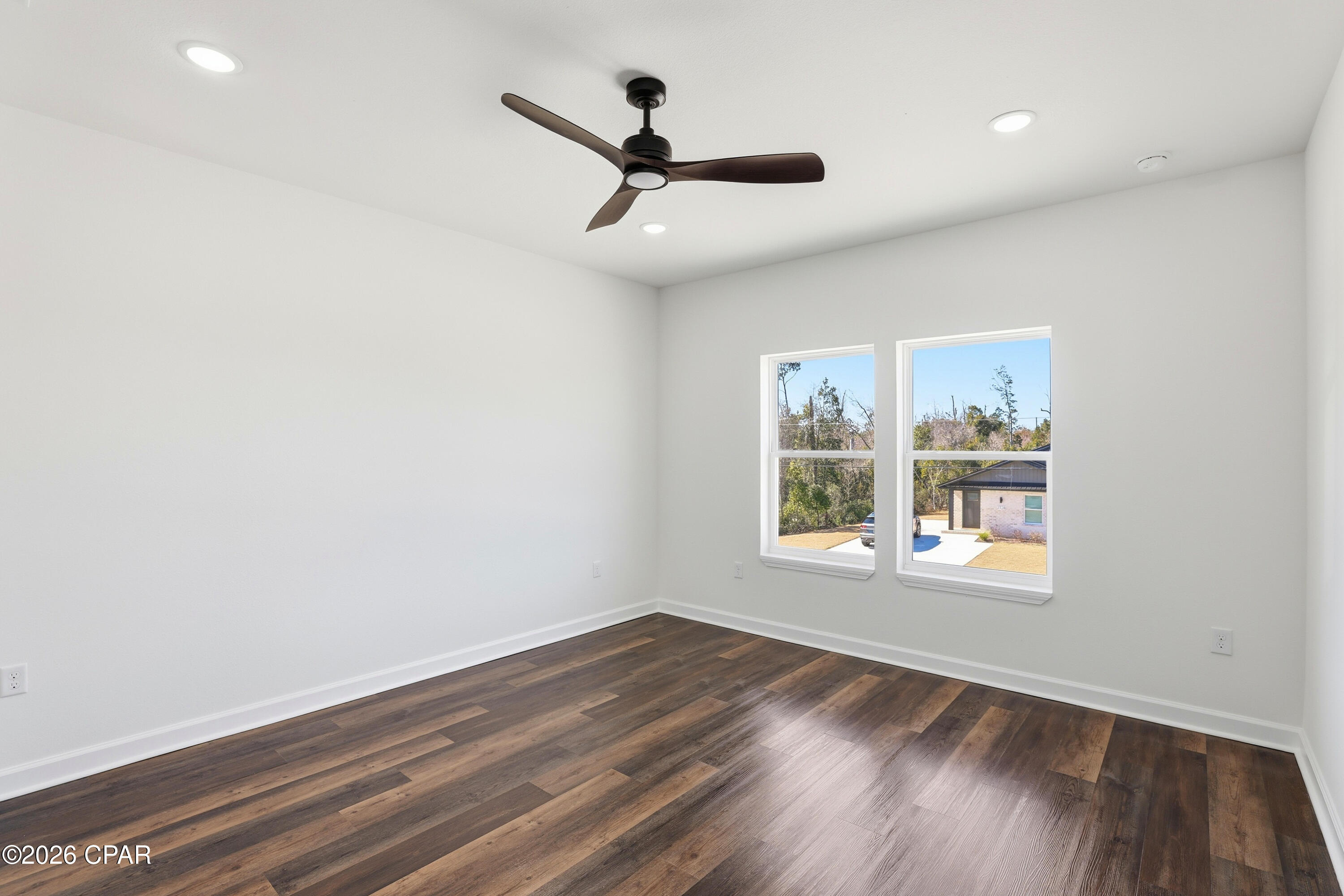 Image 27 For 2727 Usery Road