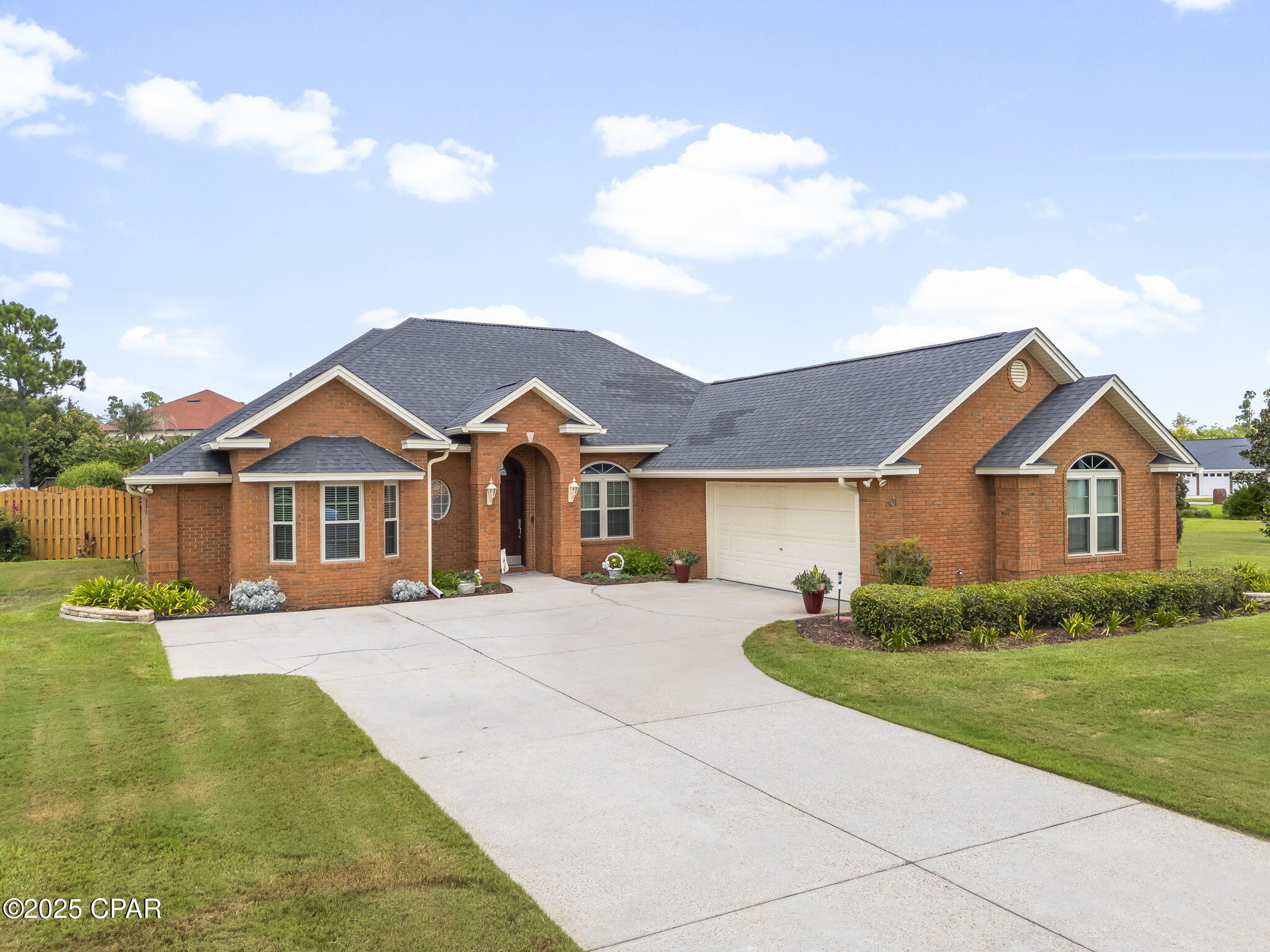 Image 2 For 501 Wood Trail