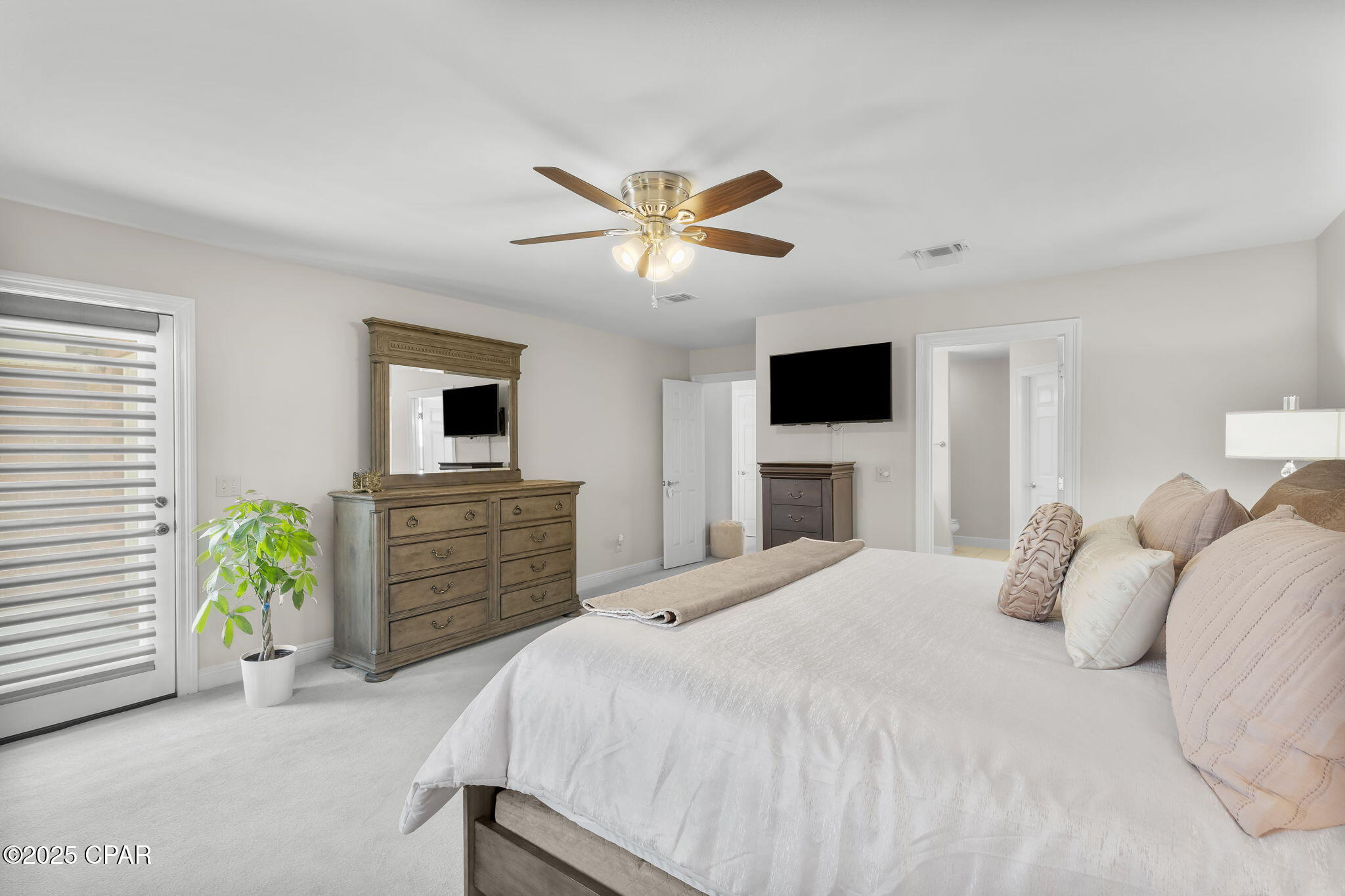 Image 28 For 501 Wood Trail