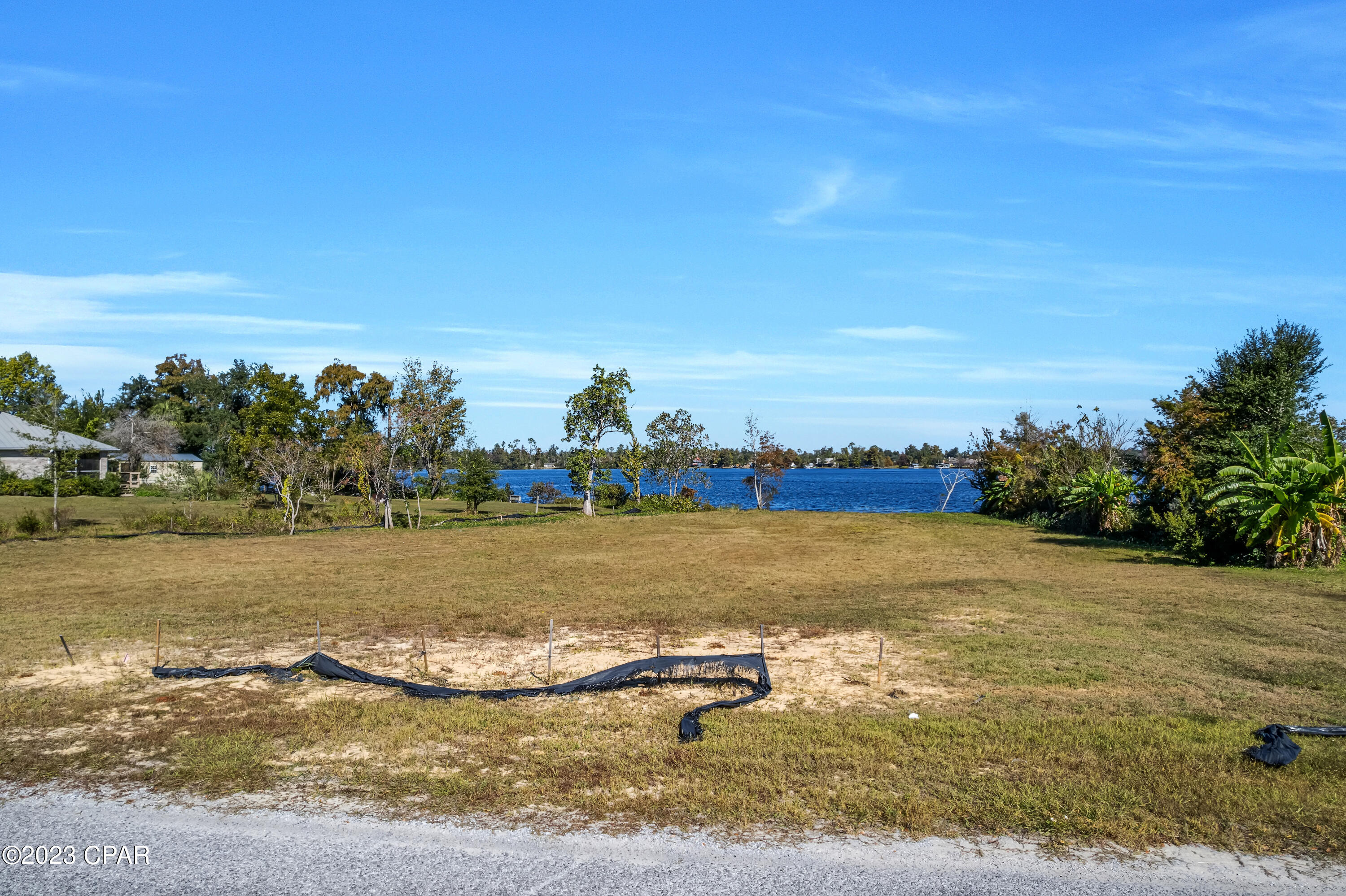 Listing photo id 18 for 5009 High Point Road