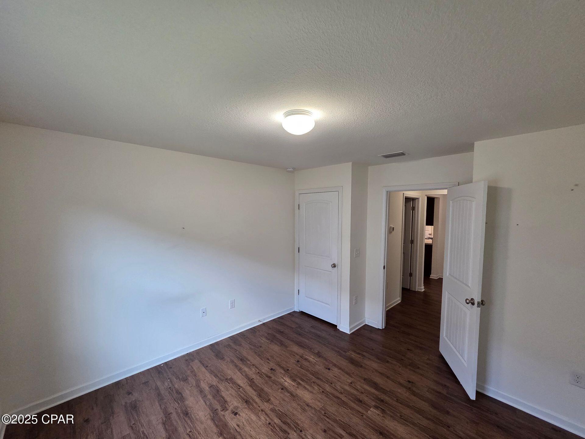 Image 17 For 5910 Nordic Drive