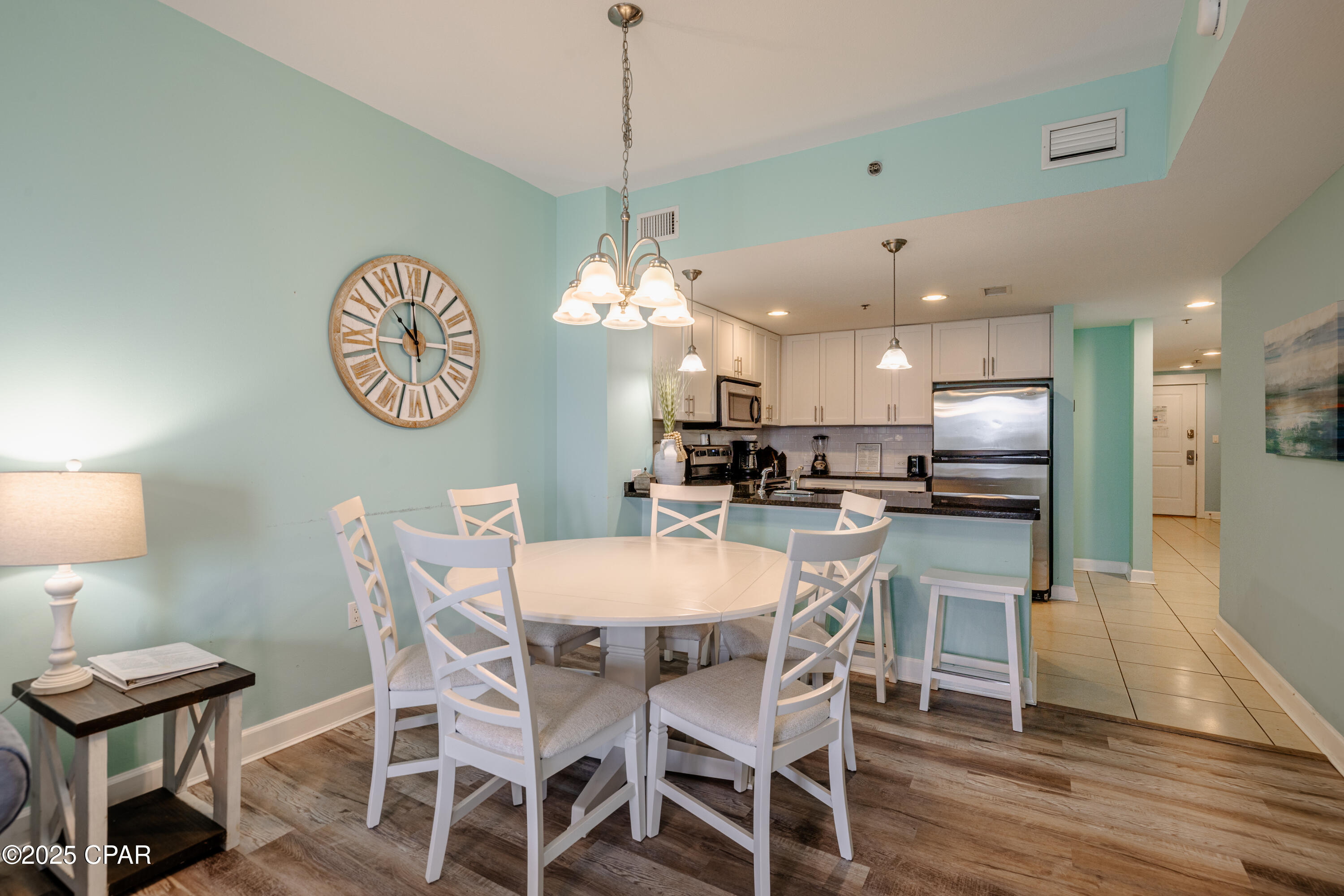 Image 15 For 11807 Front Beach Road 1902