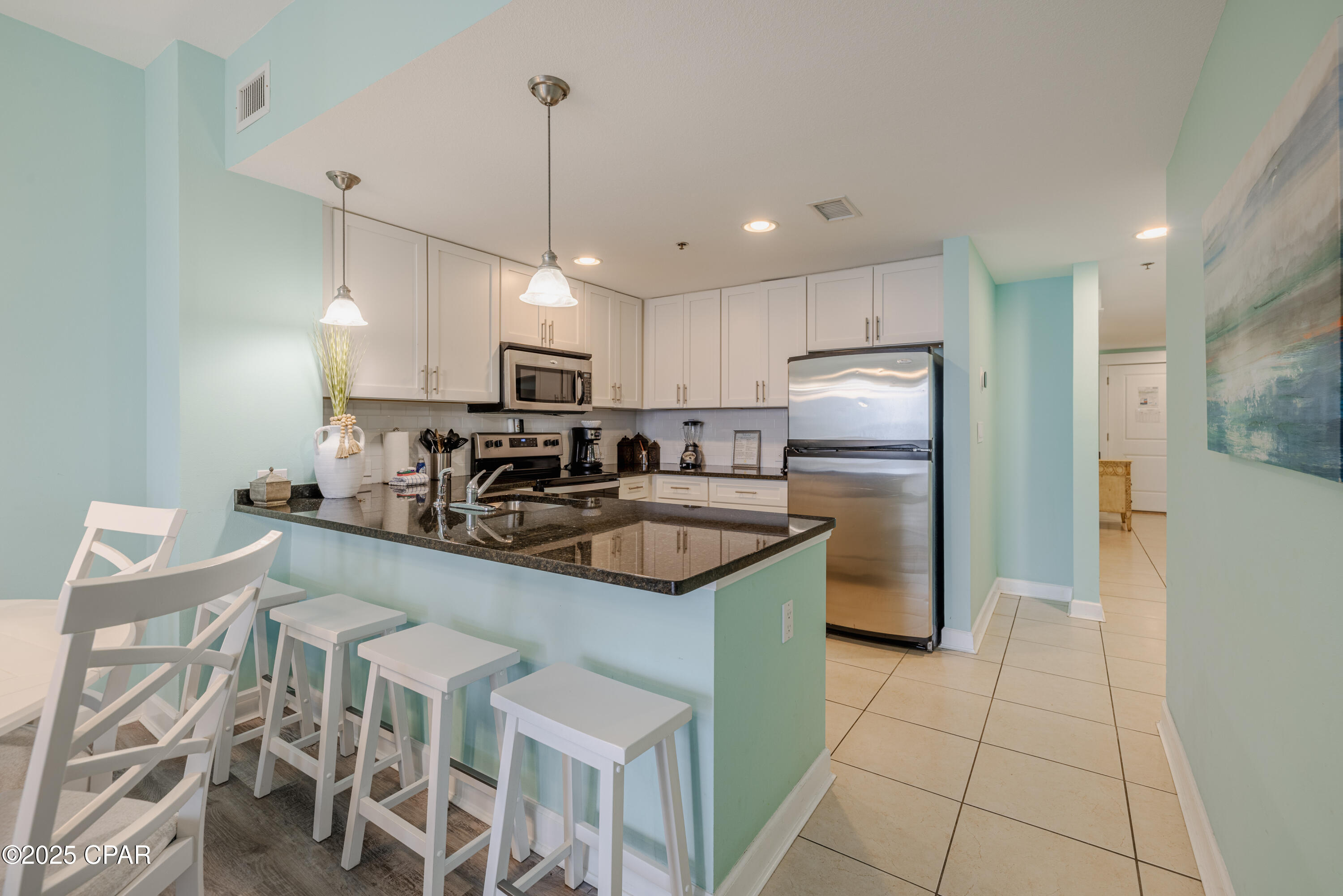 Image 17 For 11807 Front Beach Road 1902