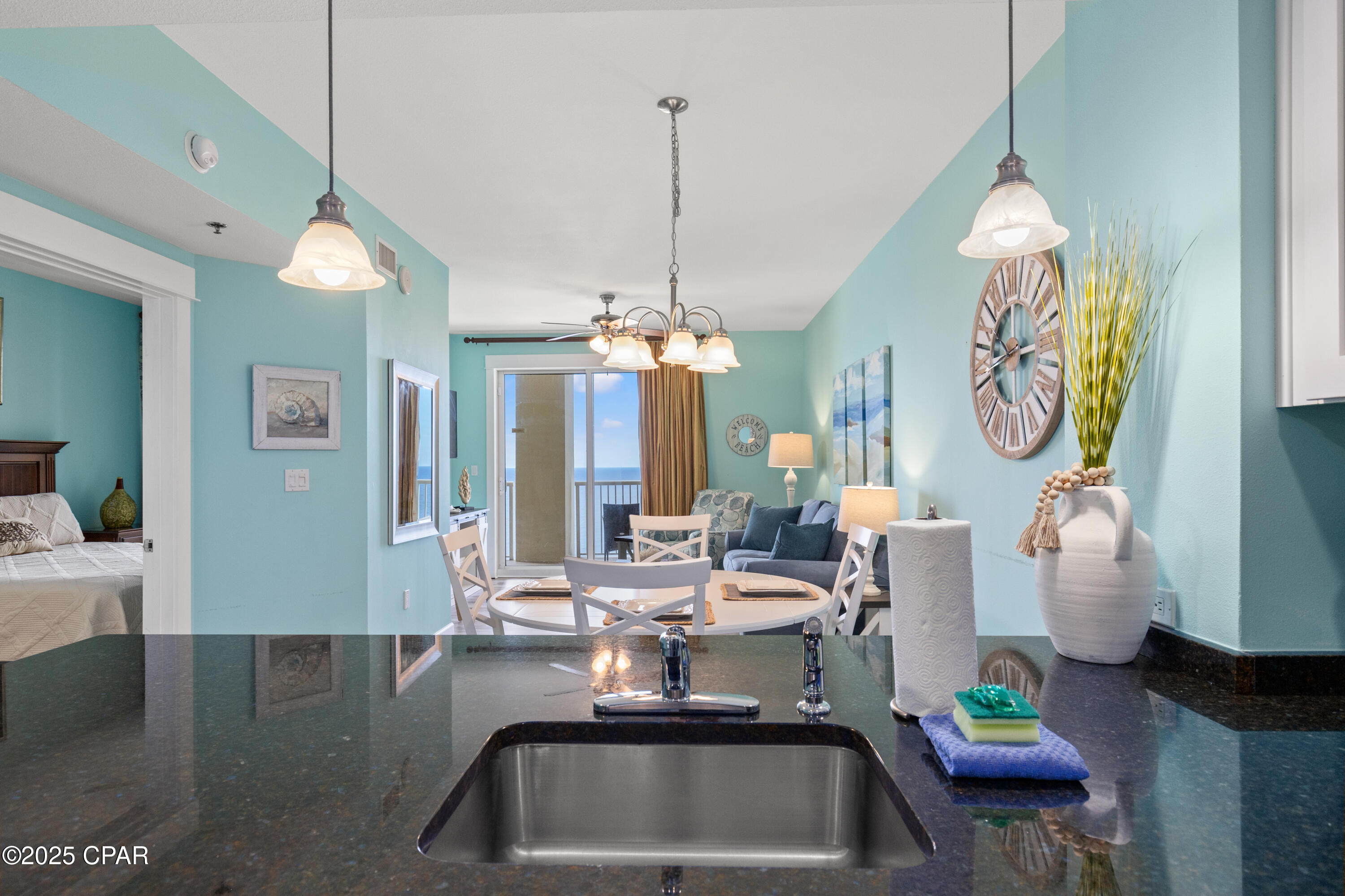 Image 21 For 11807 Front Beach Road 1902