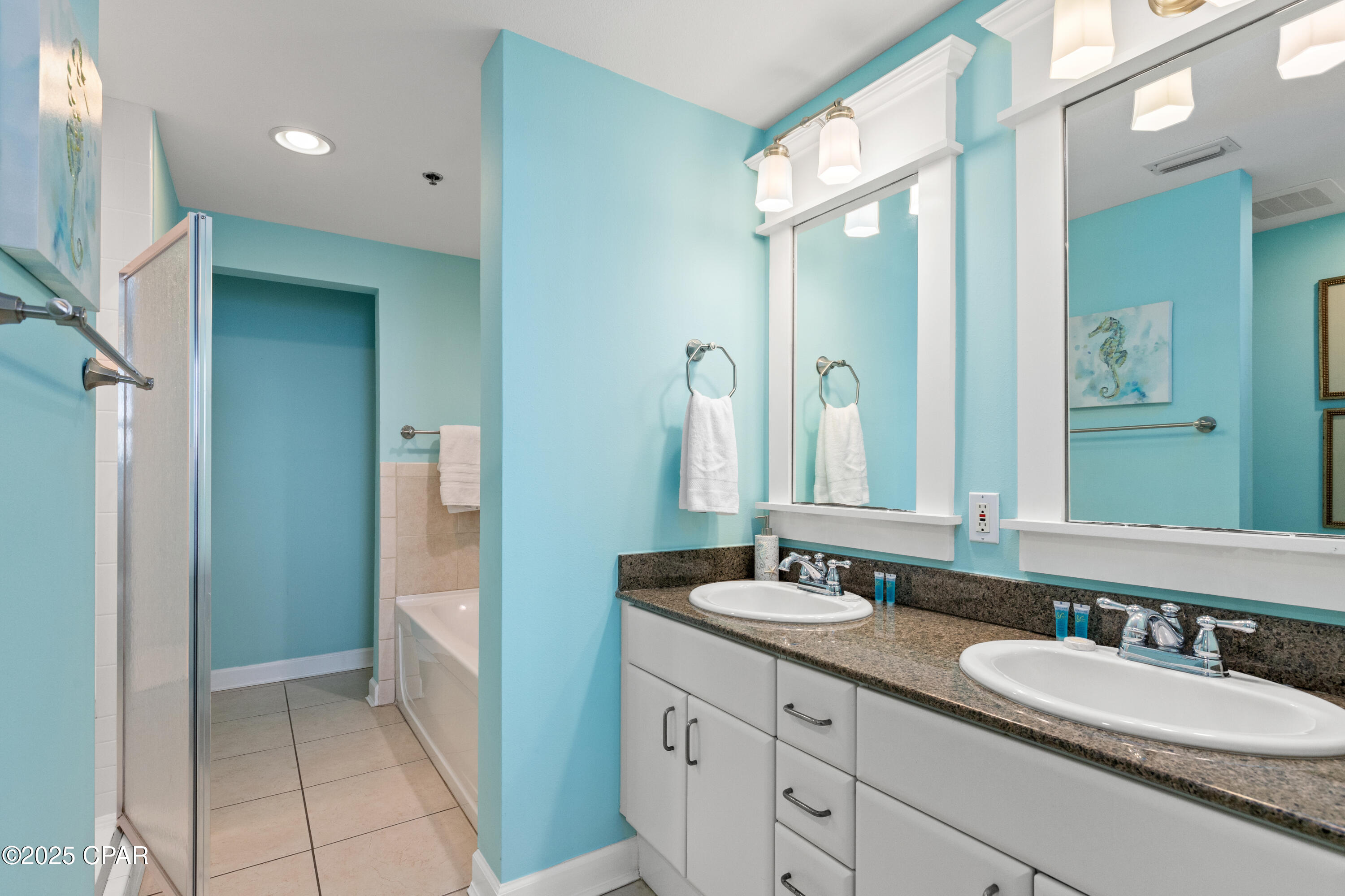 Image 26 For 11807 Front Beach Road 1902