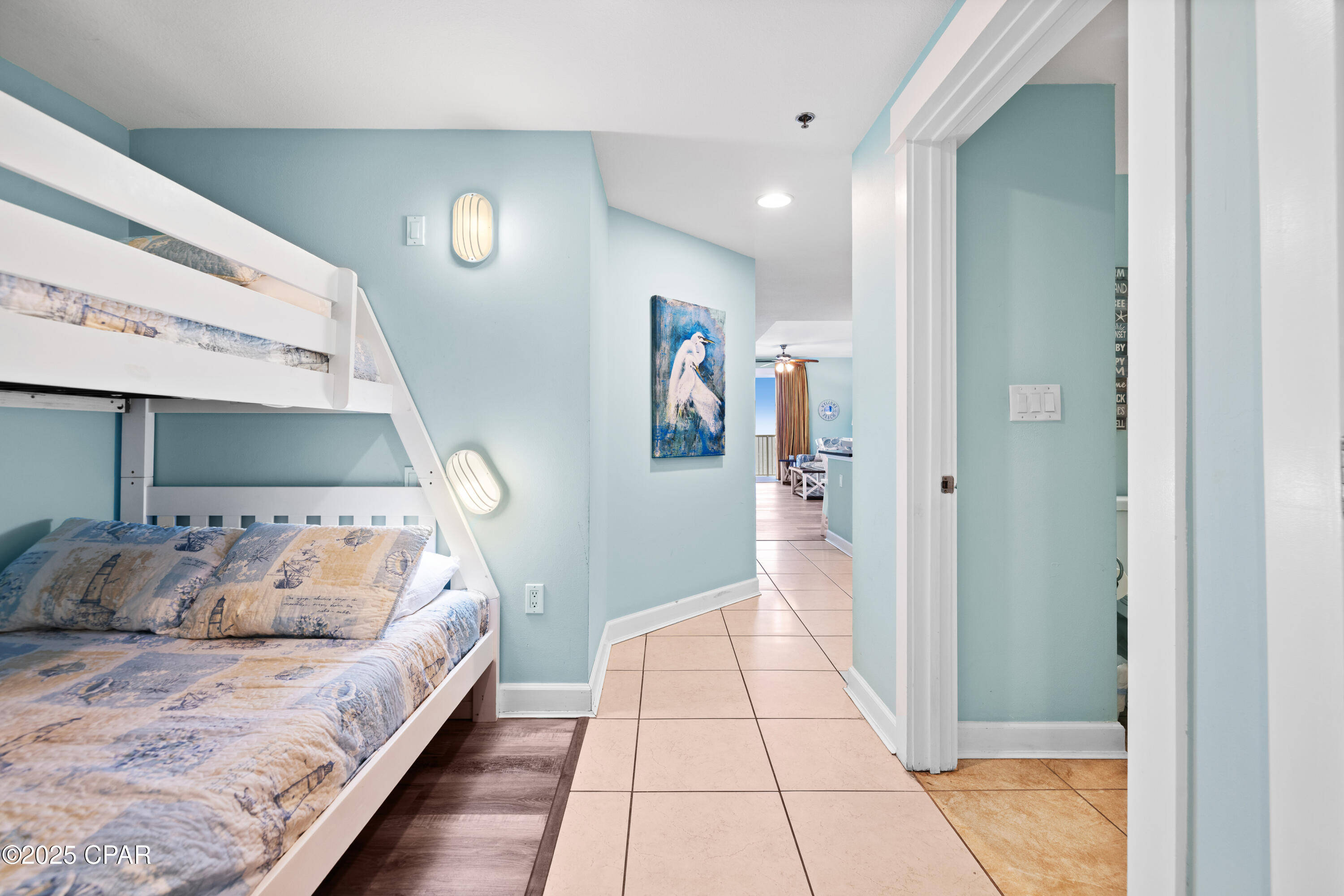 Image 29 For 11807 Front Beach Road 1902