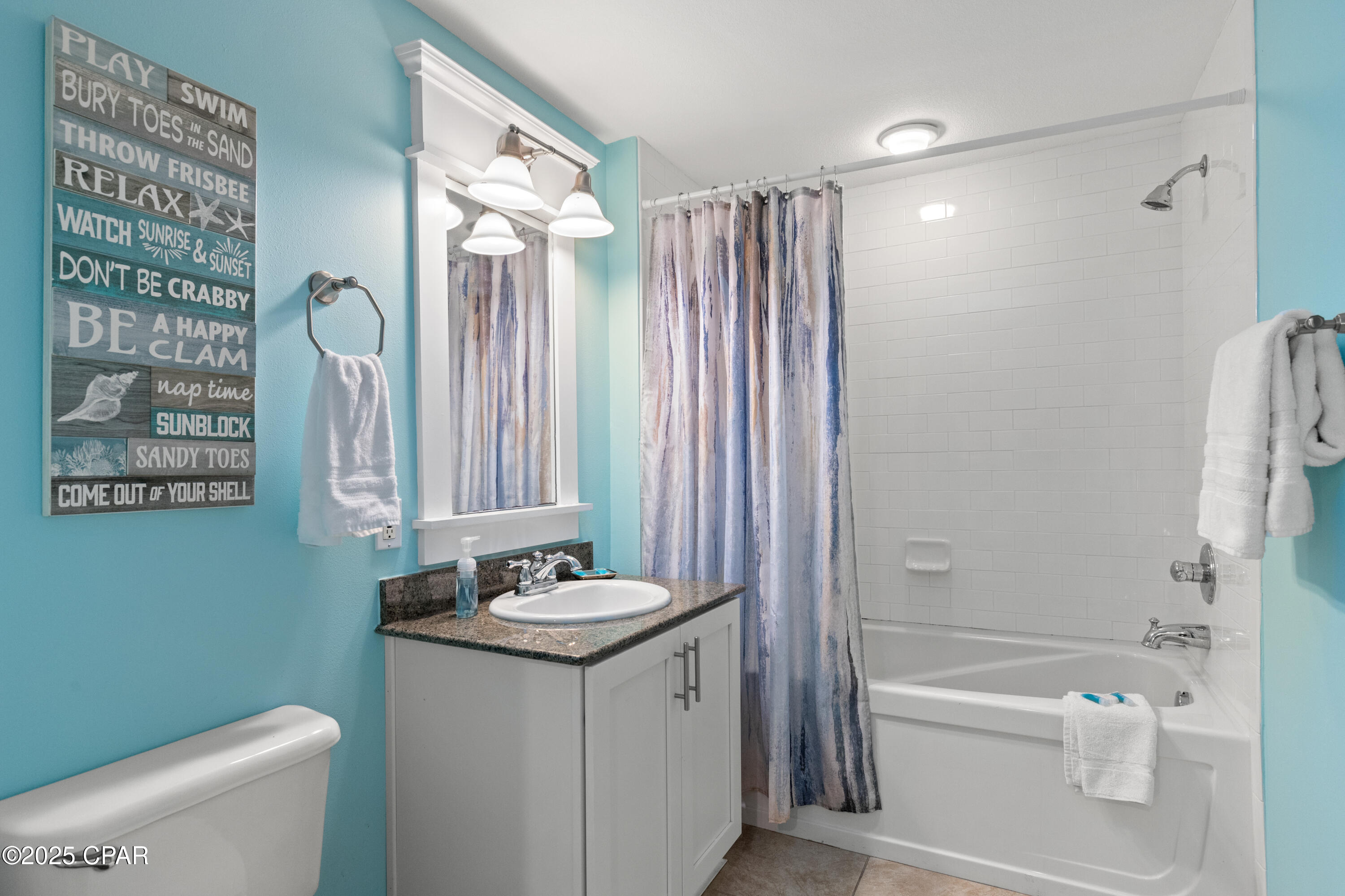 Image 38 For 11807 Front Beach Road 1902