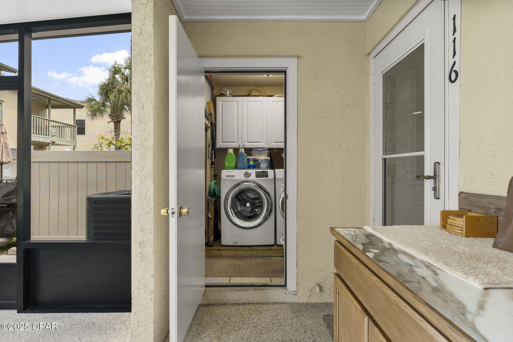 Image 30 For 116 W. Leslie Lane Lane